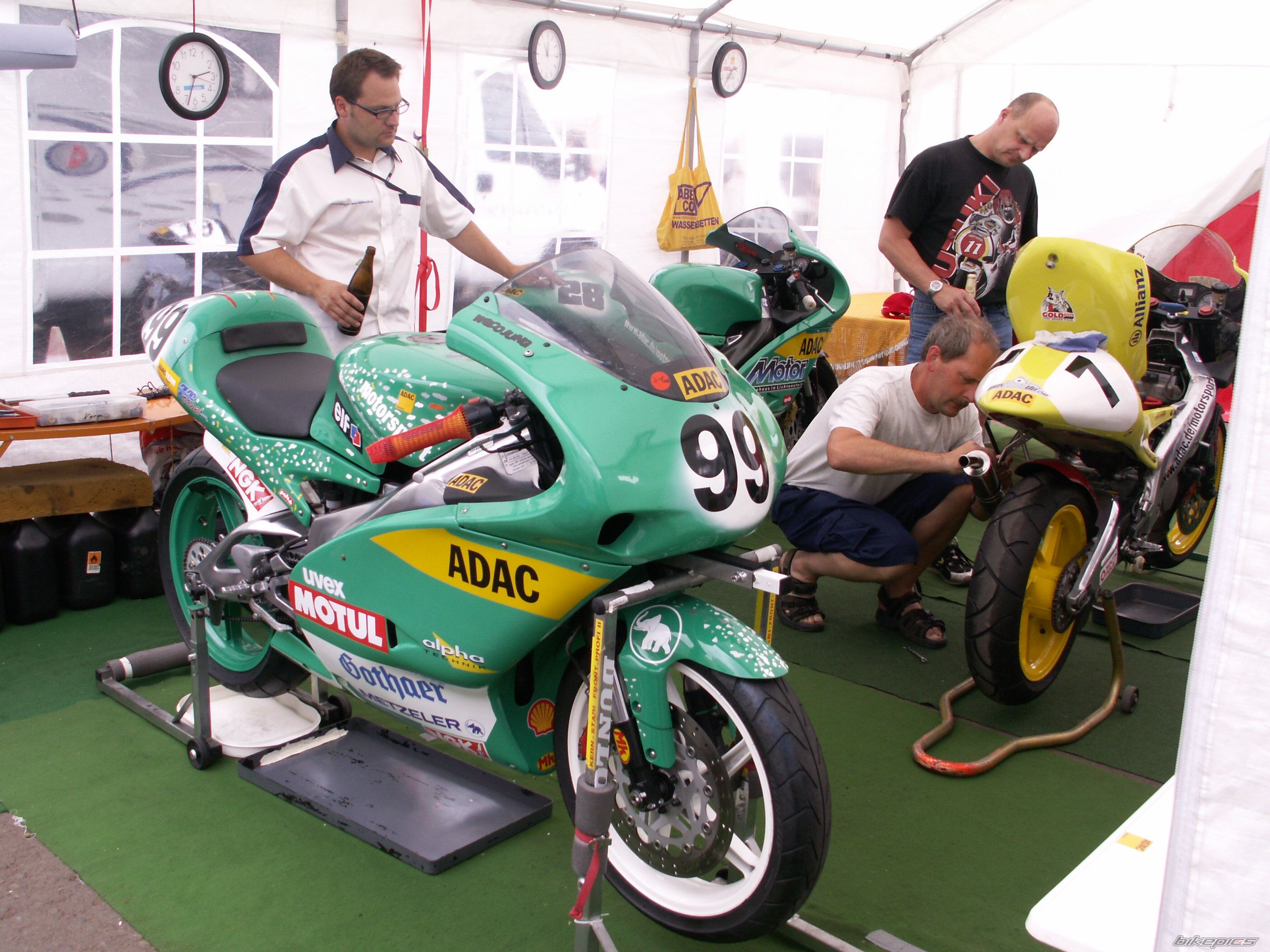 Bike Photo 1817600