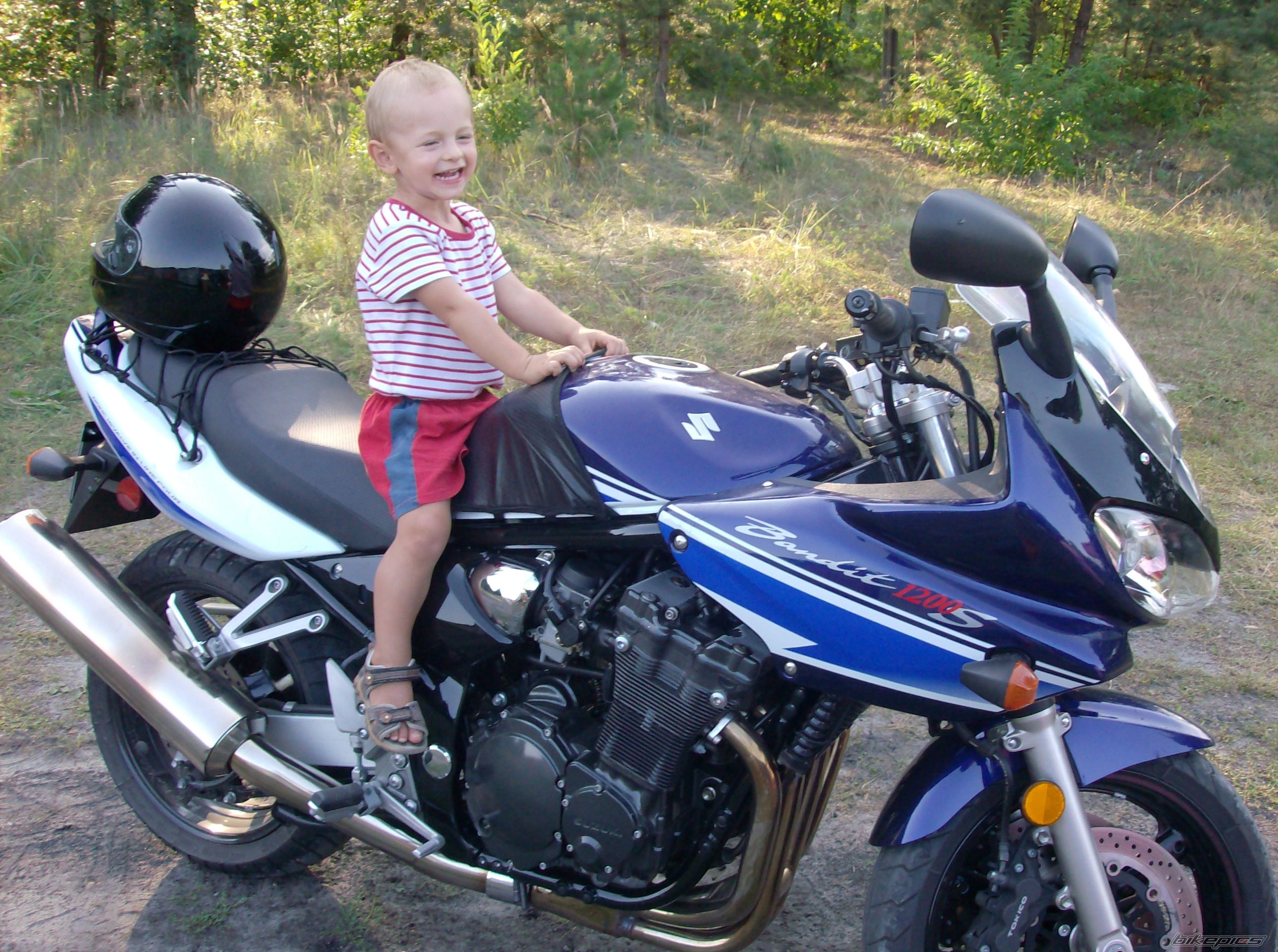 Photo 1817779