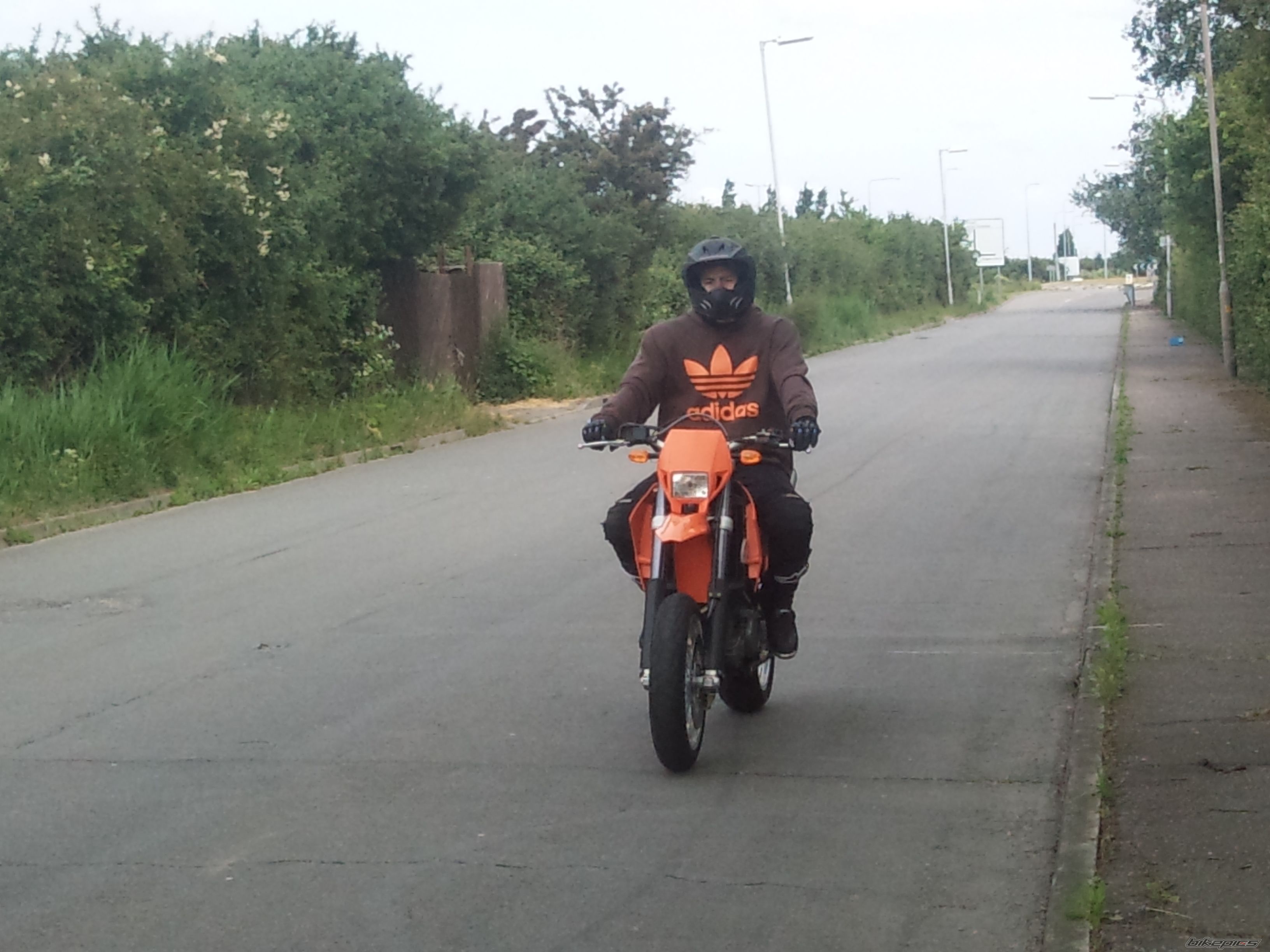 Photo 1817893