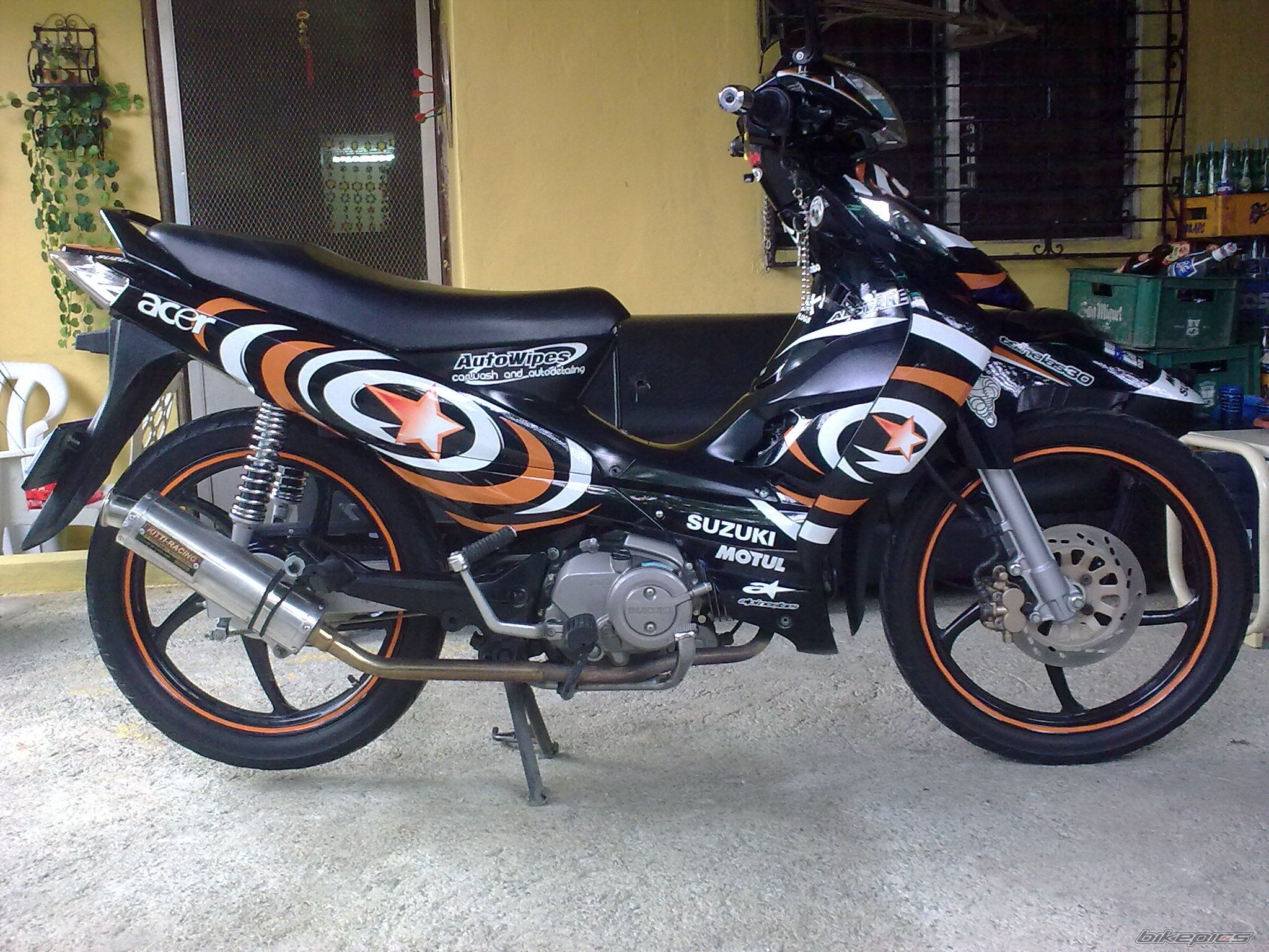 Bike Photo 1817946