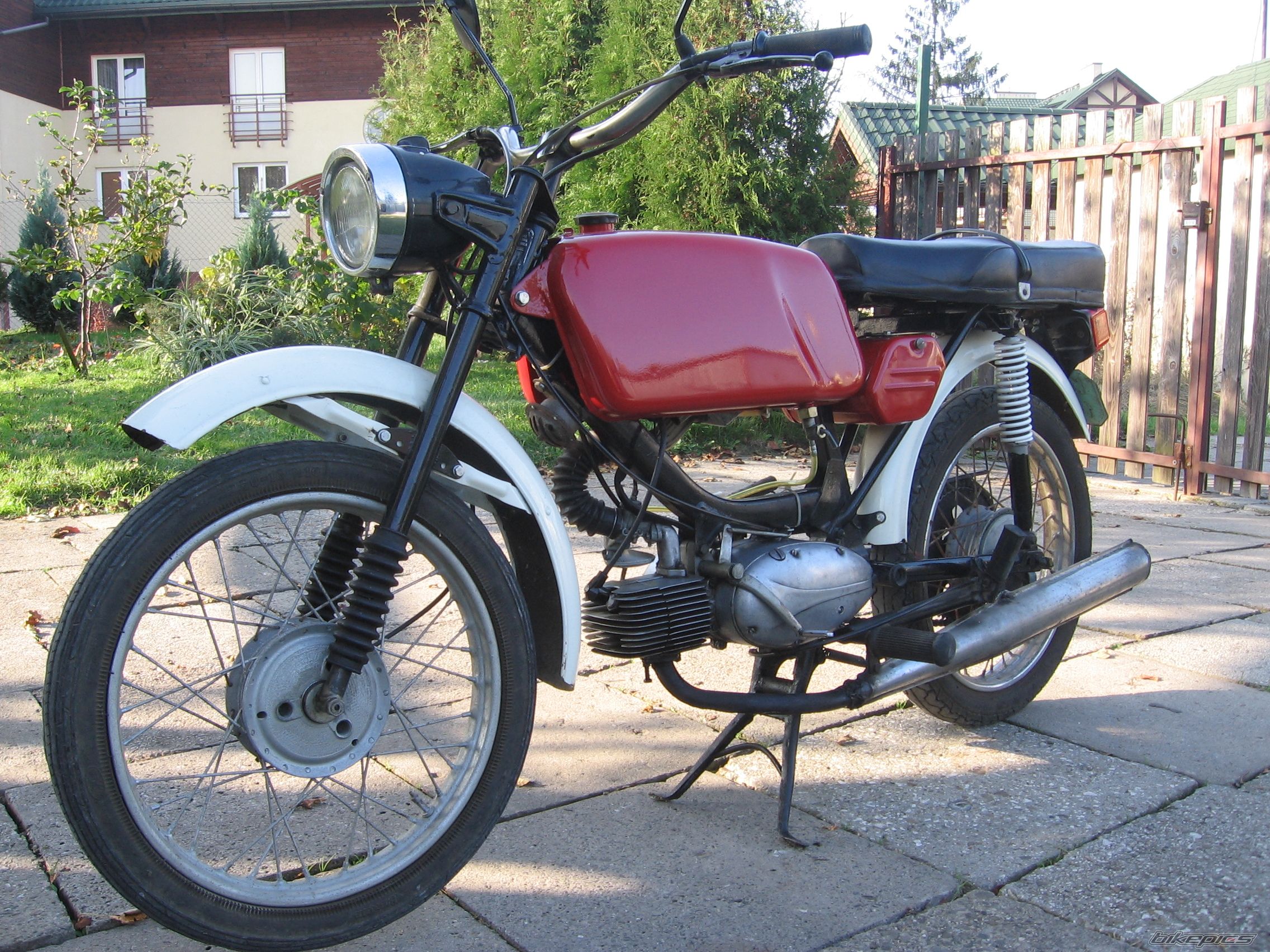 Bike Photo 1818090