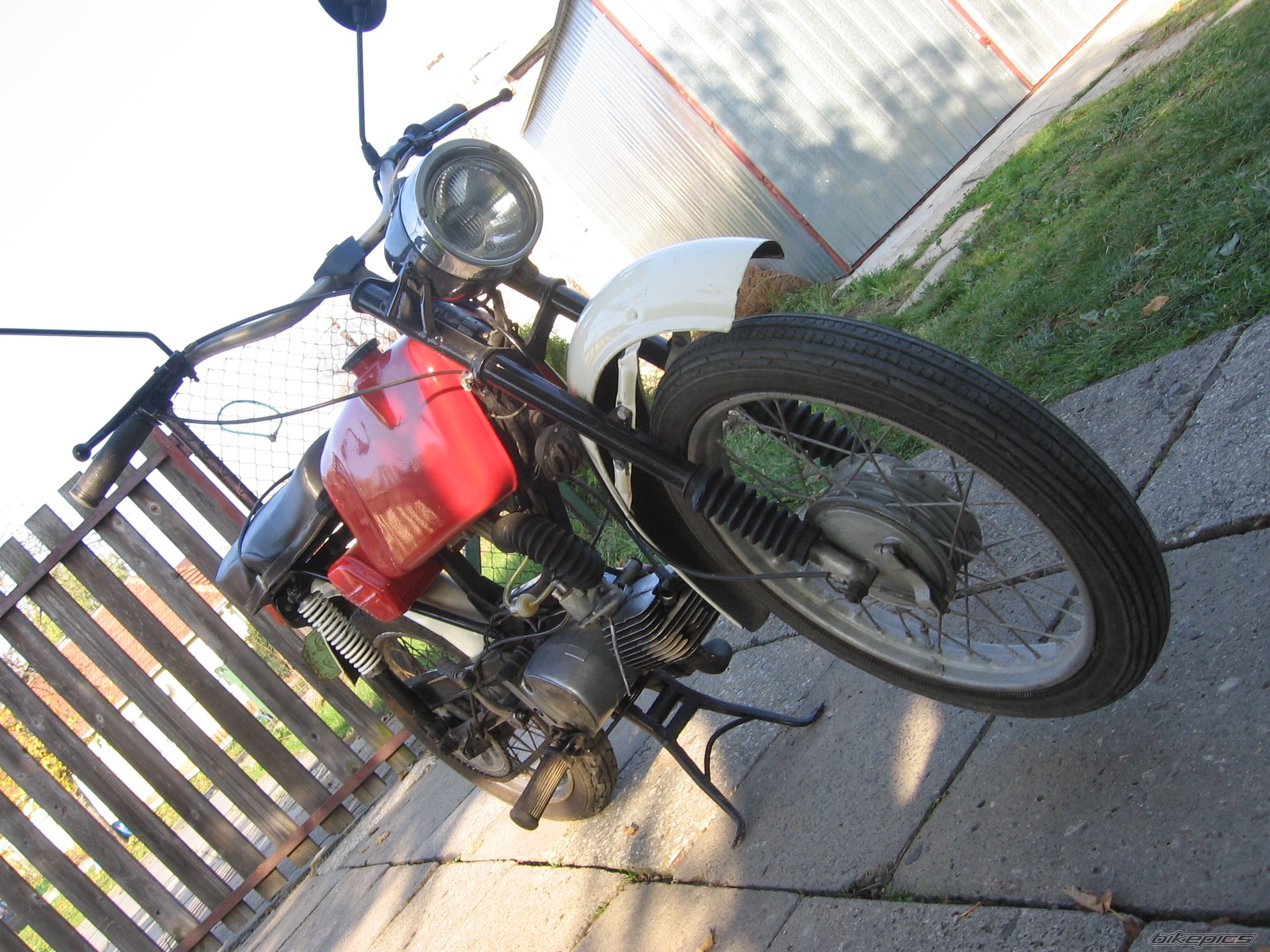 Bike Photo 1818103