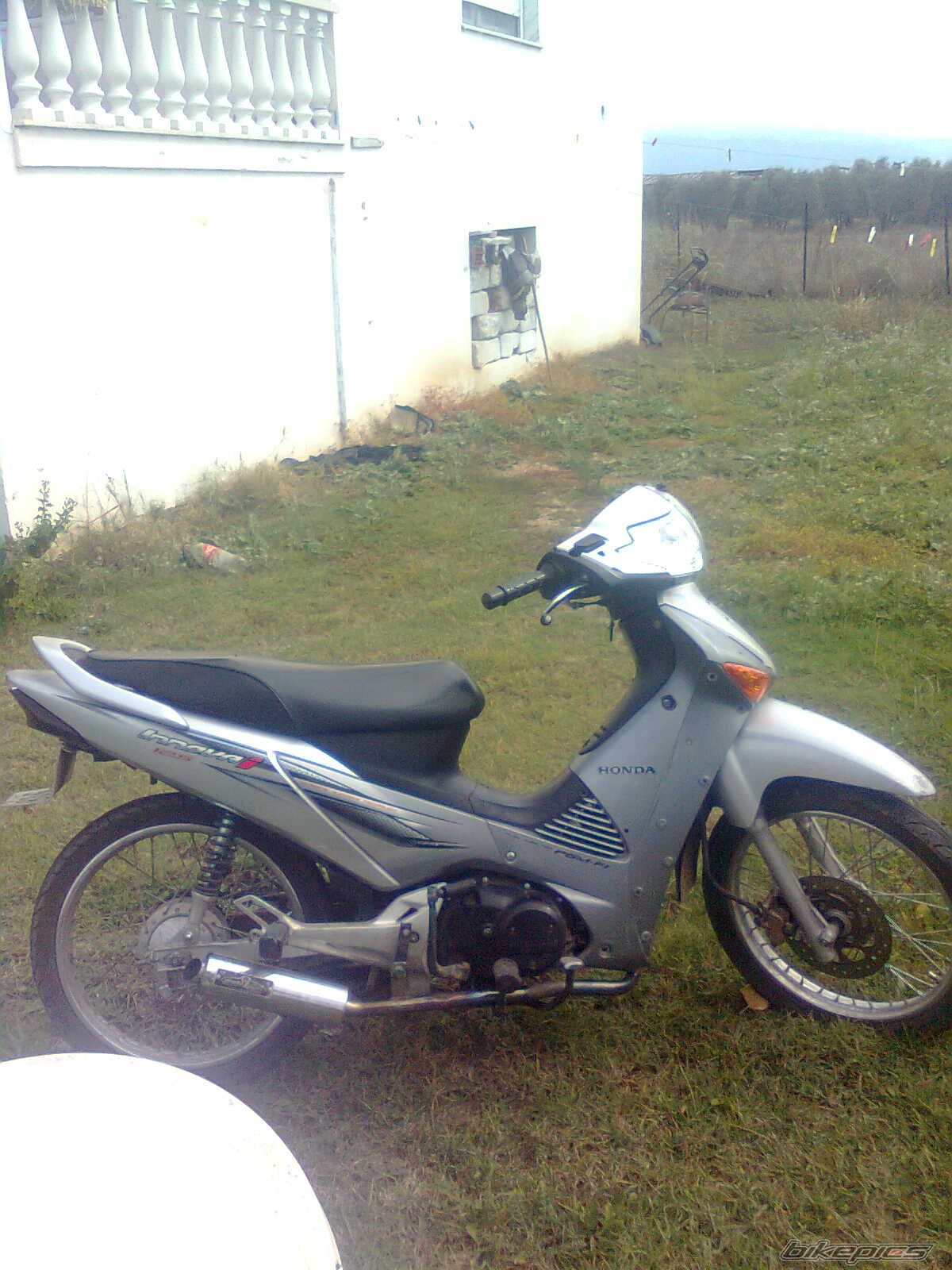 Photo 1818967