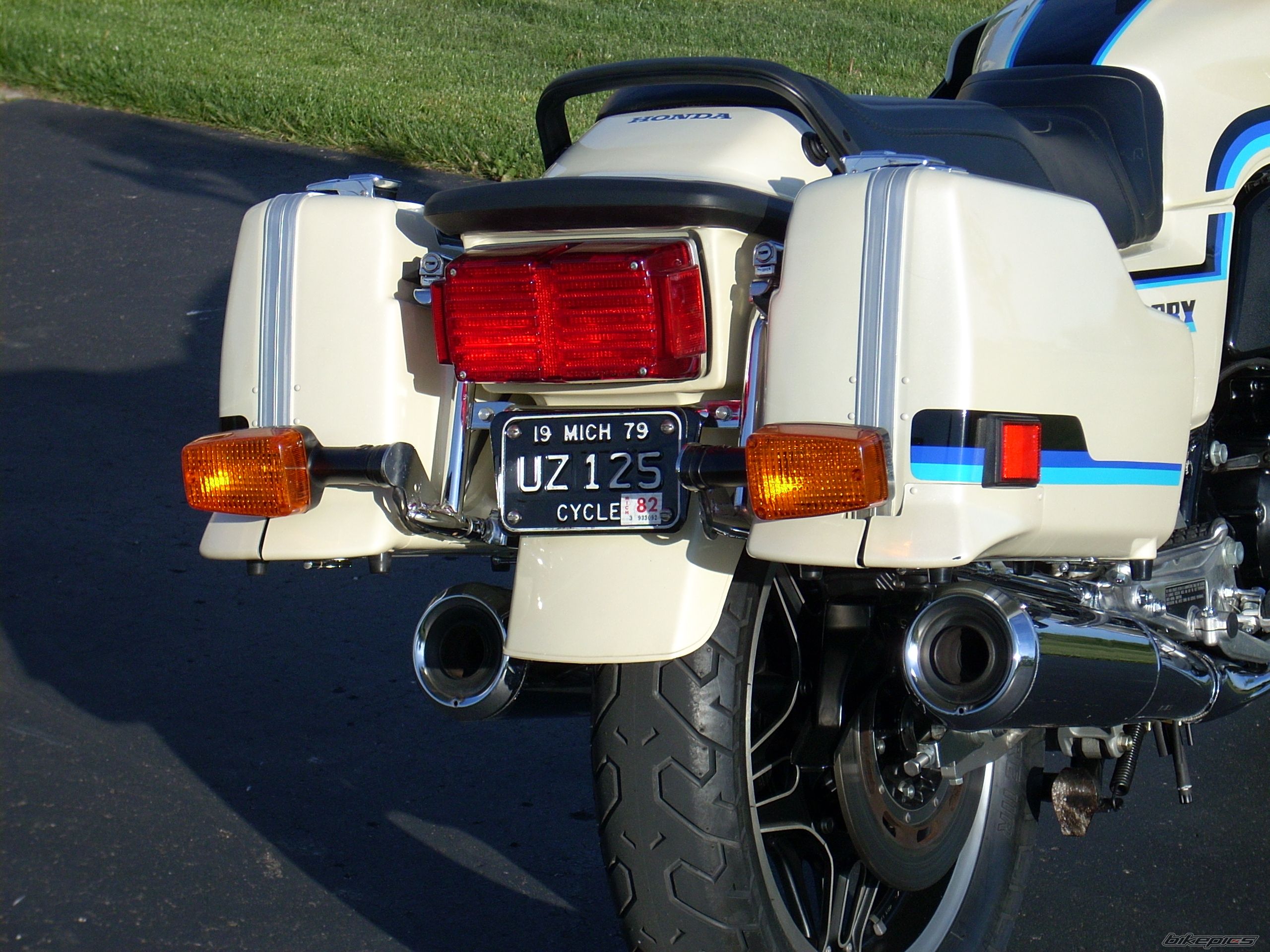 Bike Photo 1819009
