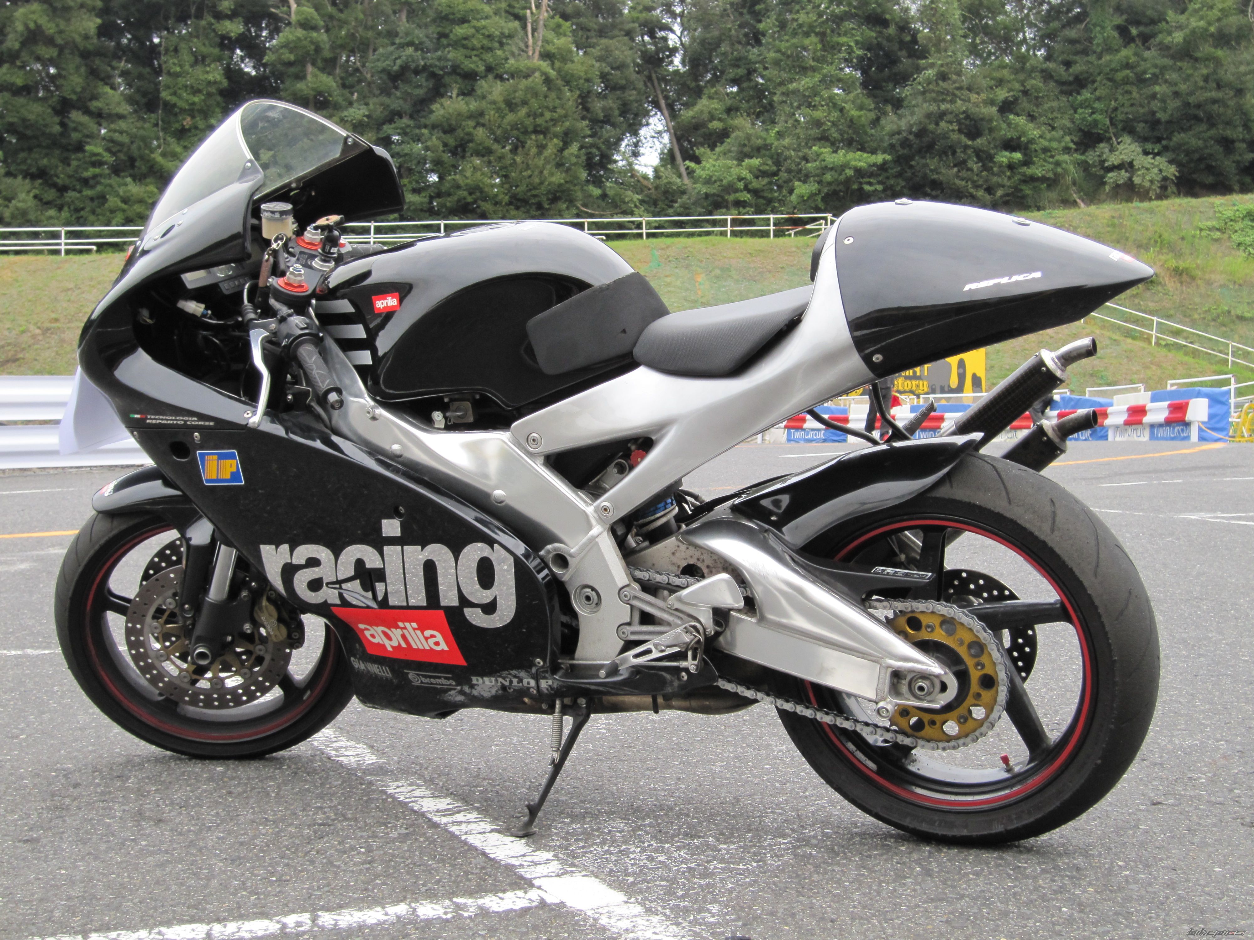 Photo 1820041