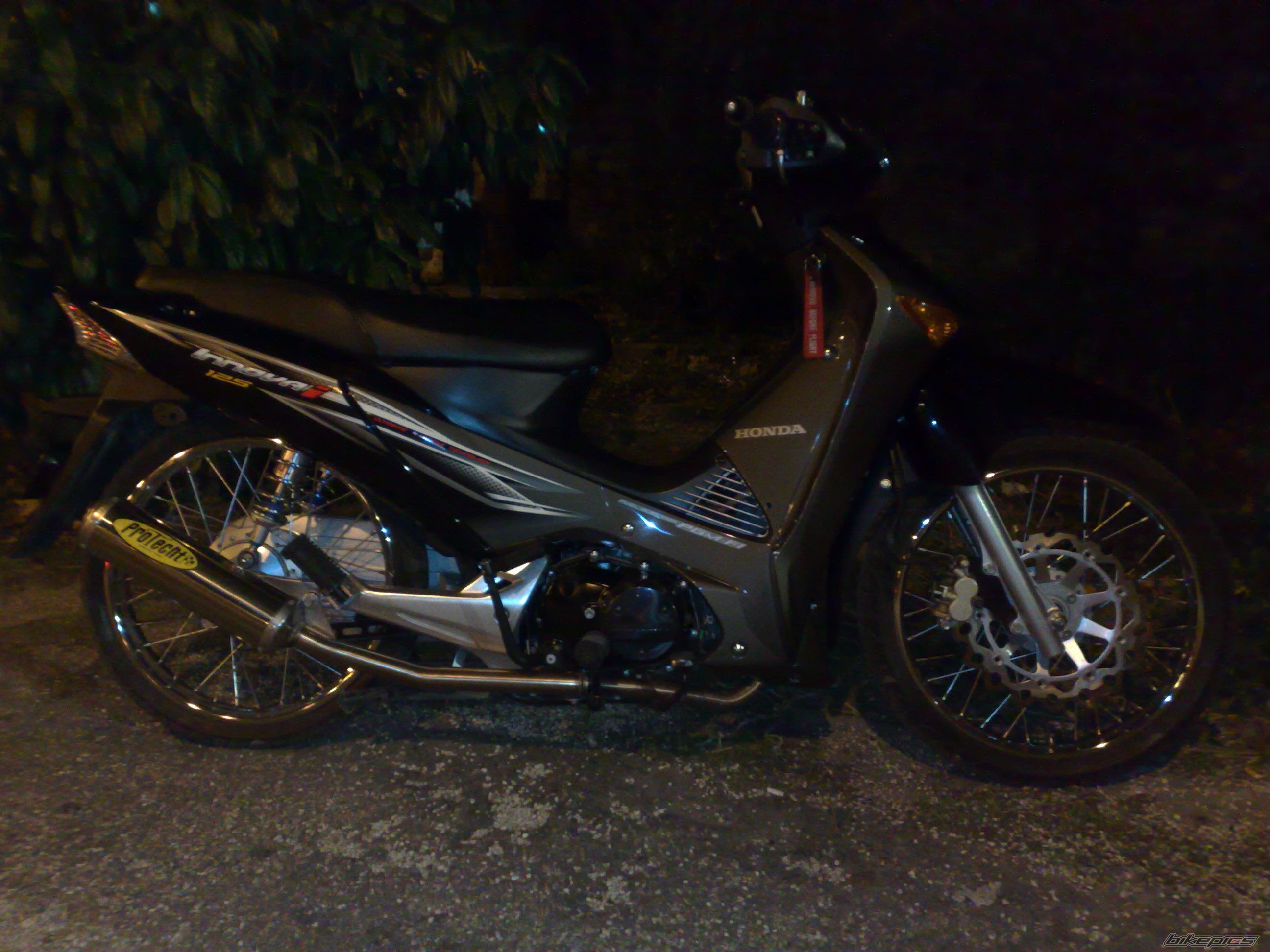 Photo 1820112