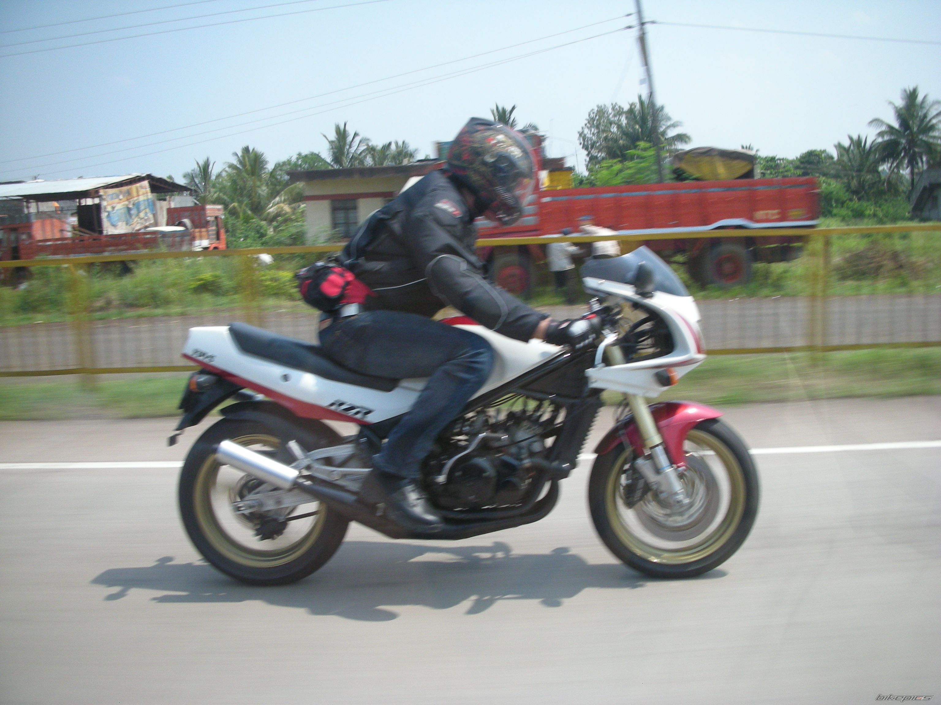 Bike Photo 1820355