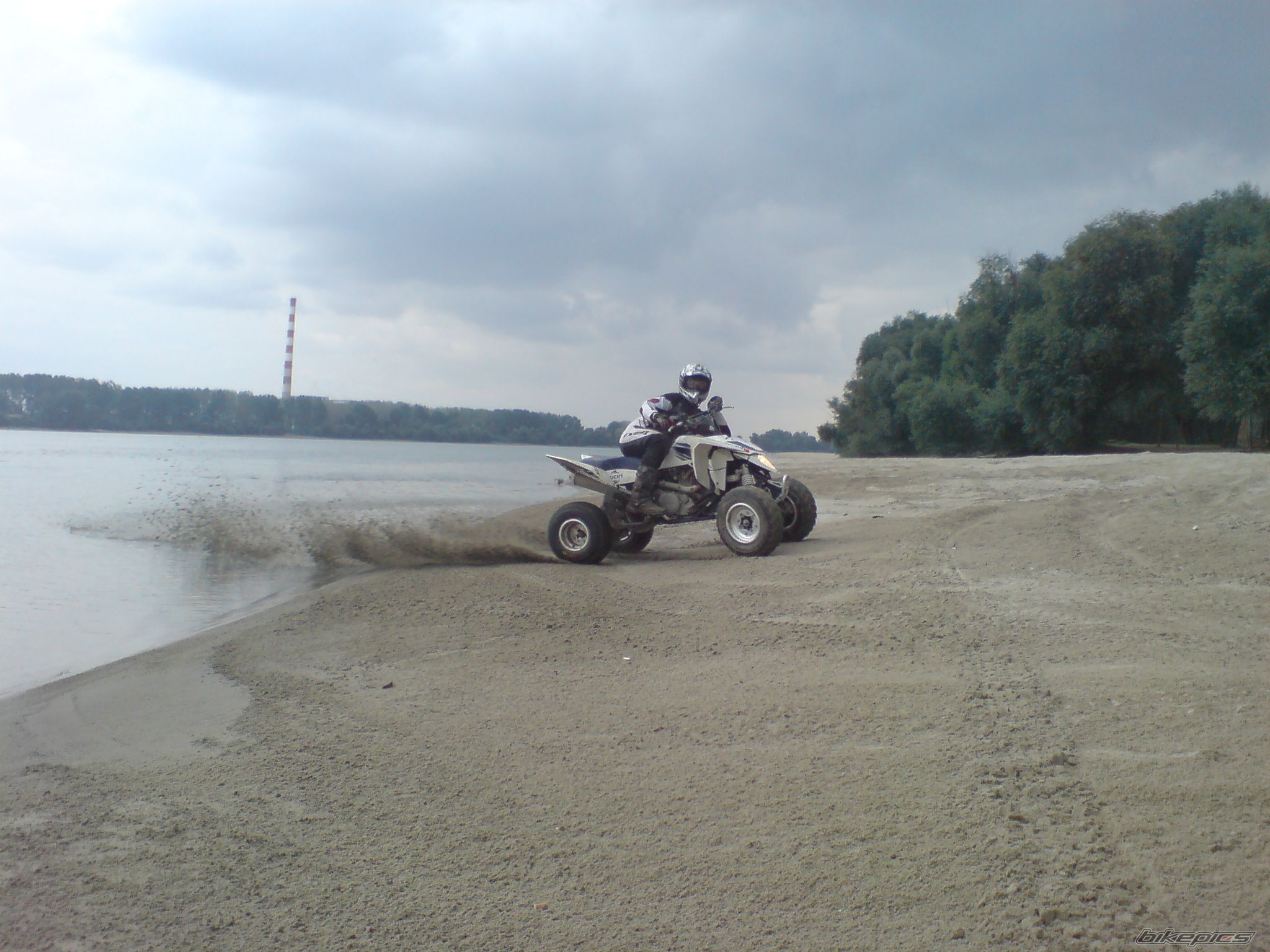 Bike Photo 1820832