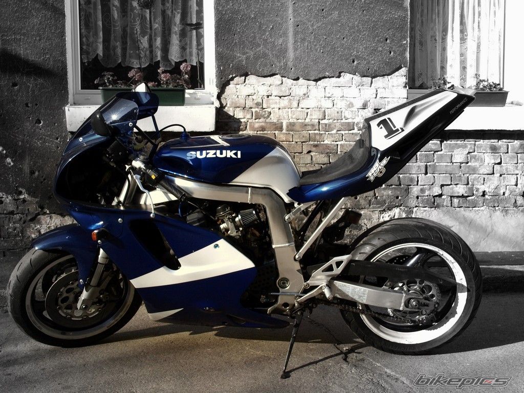 Photo 1821262