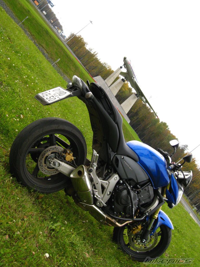 Photo 1821338