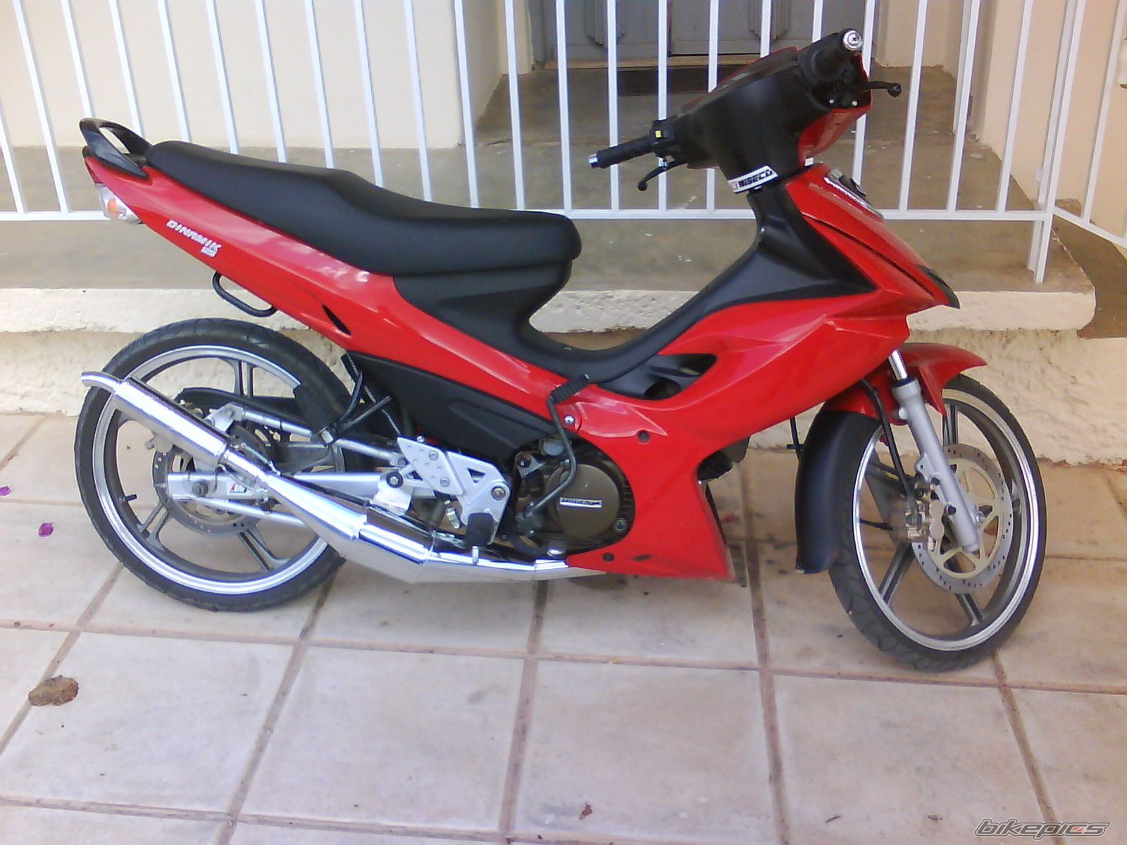 Photo 1821621