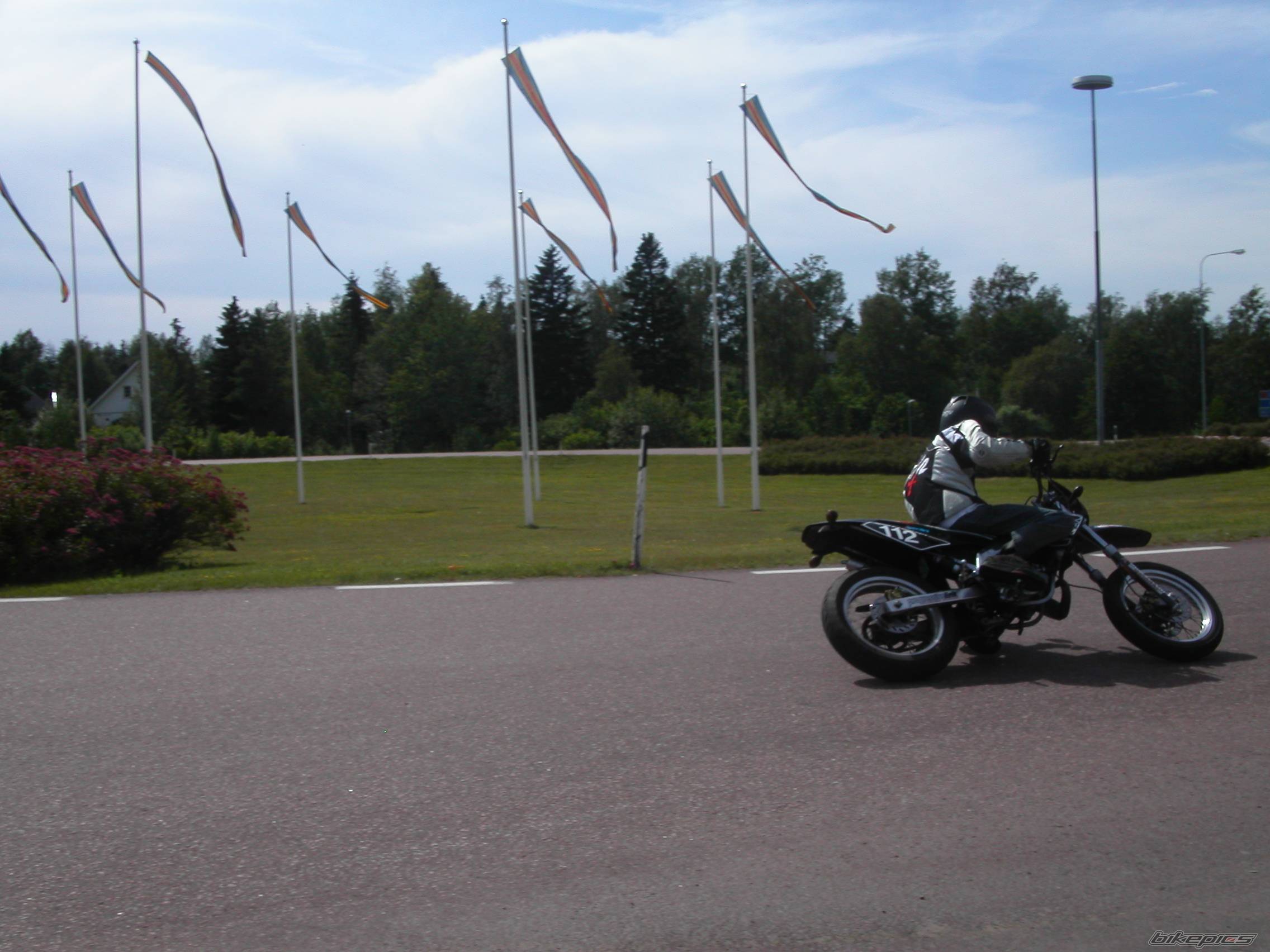 Bike Photo 182200