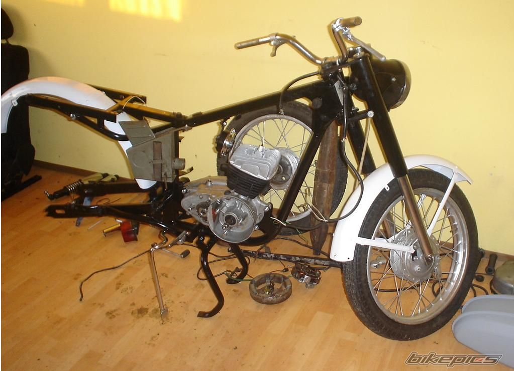 Bike Photo 1822354