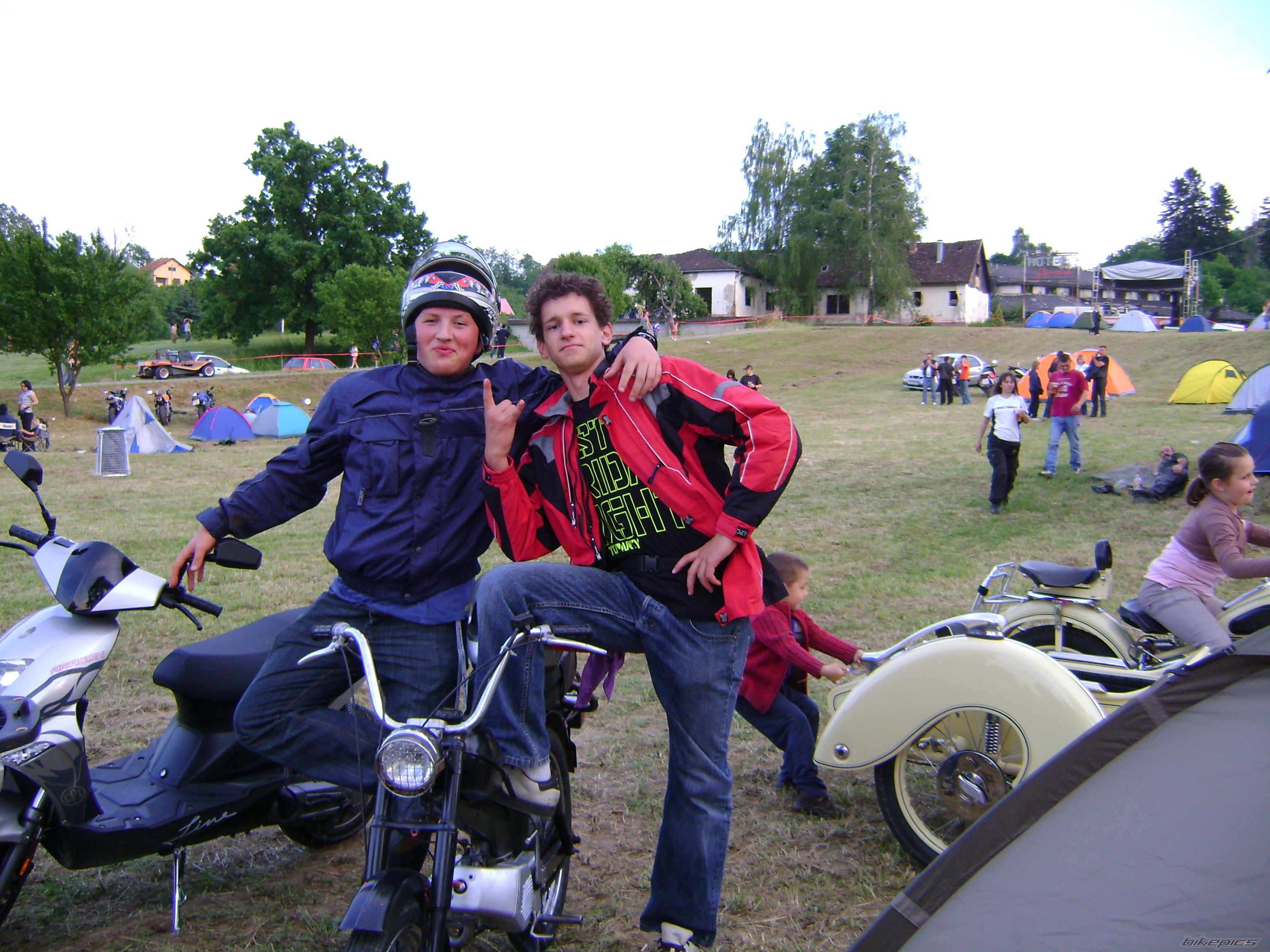 Bike Photo 1822596