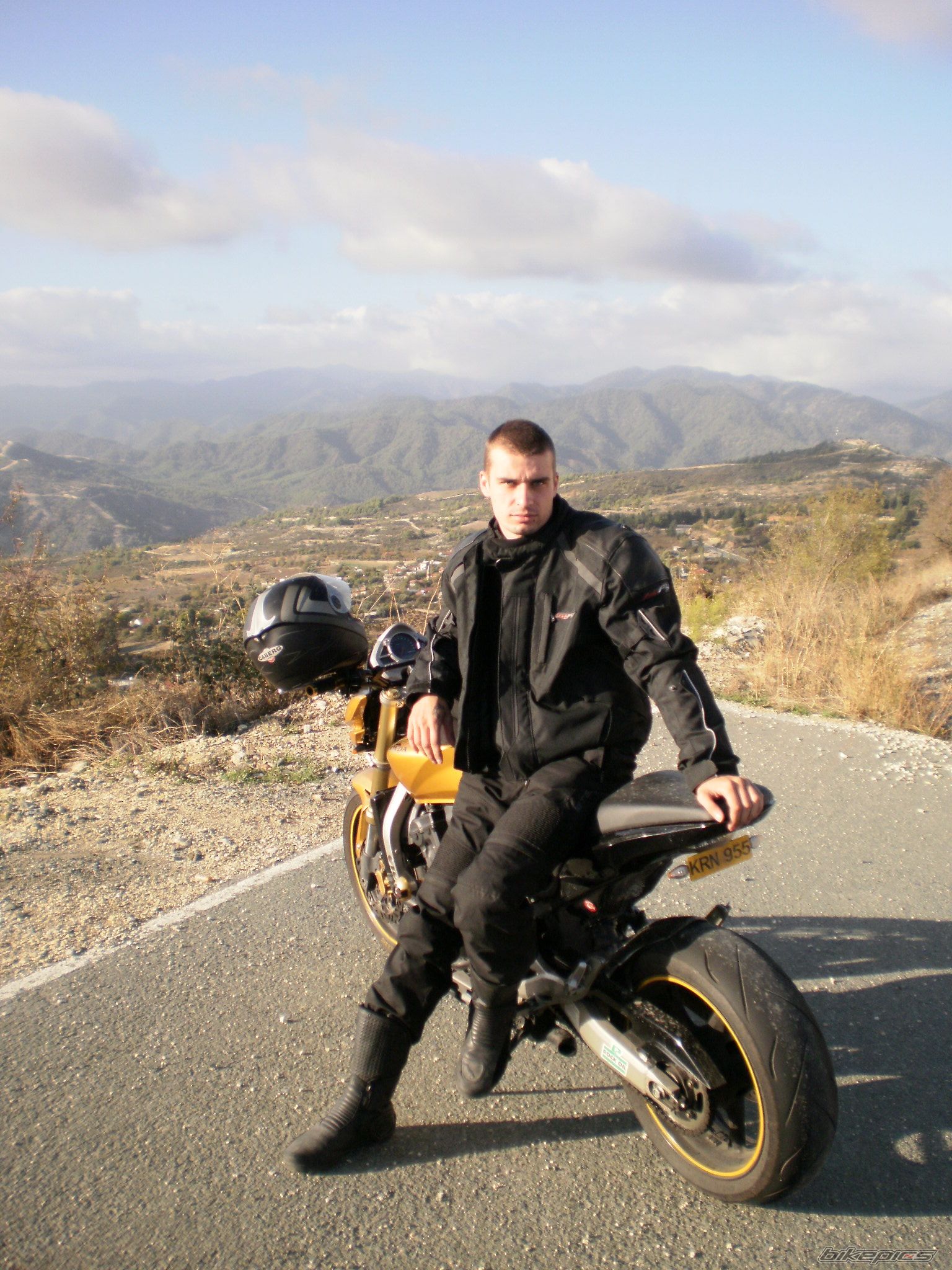 Photo 1823246