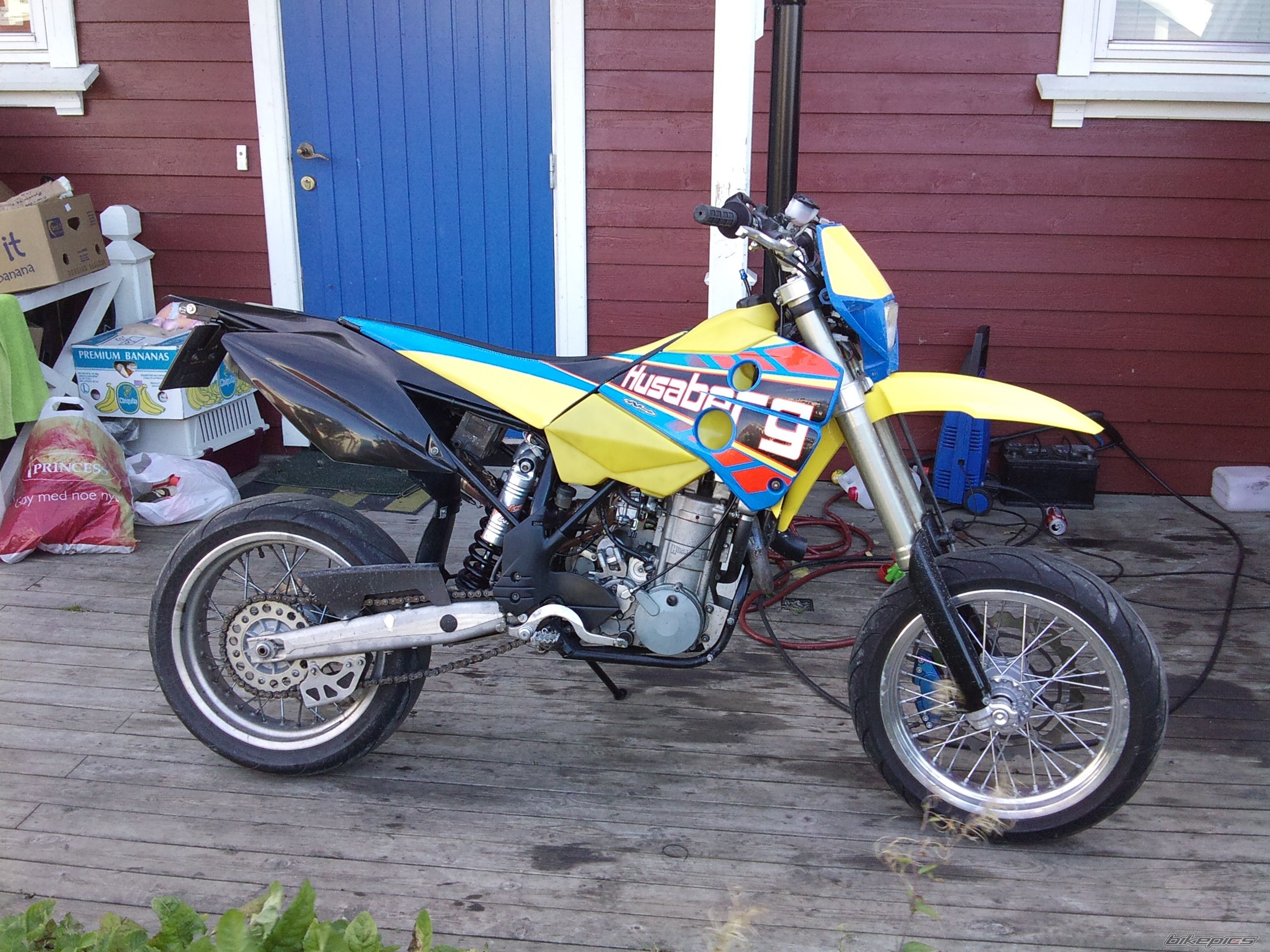 Photo 1823251