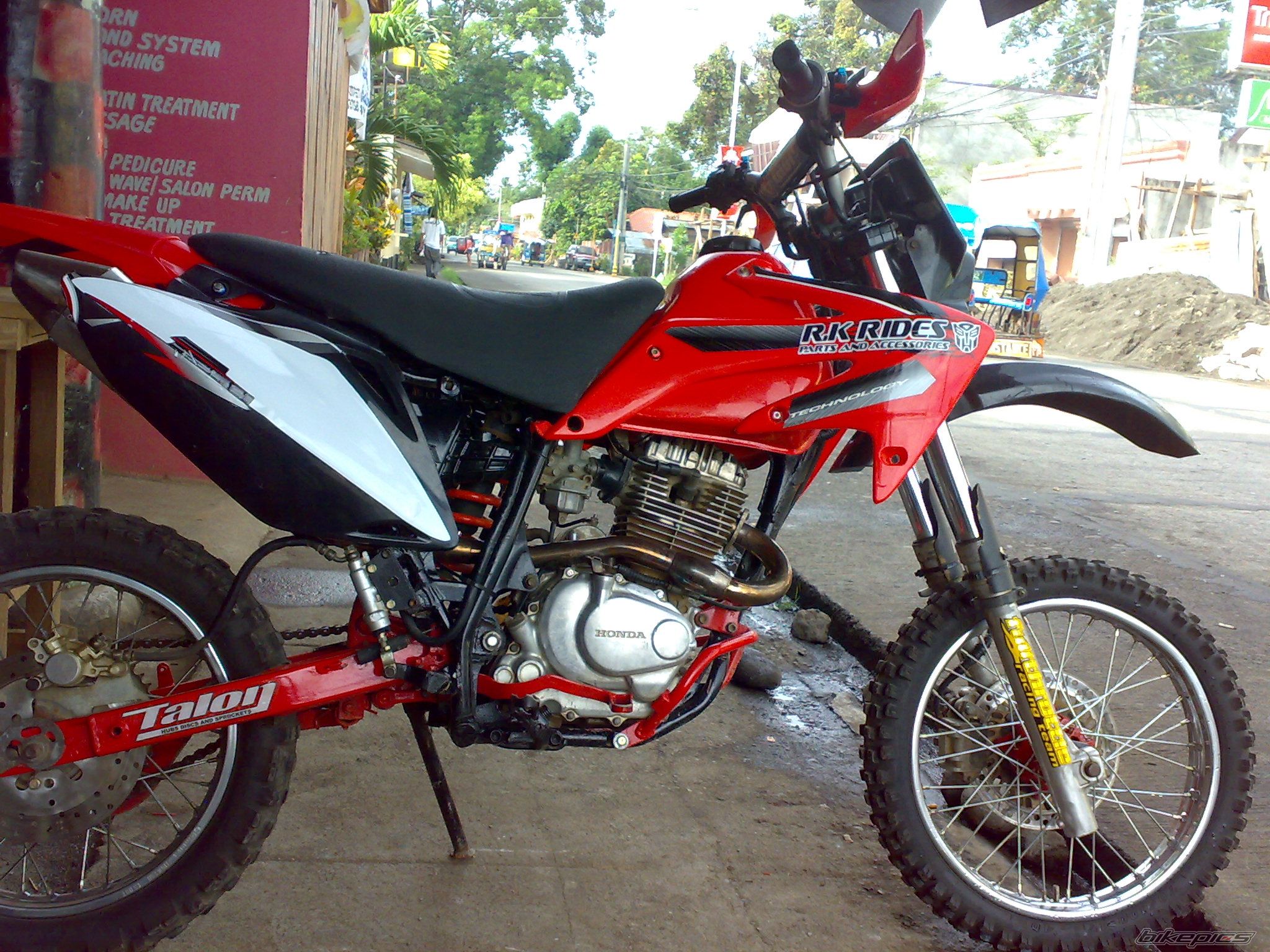 Photo 1823421