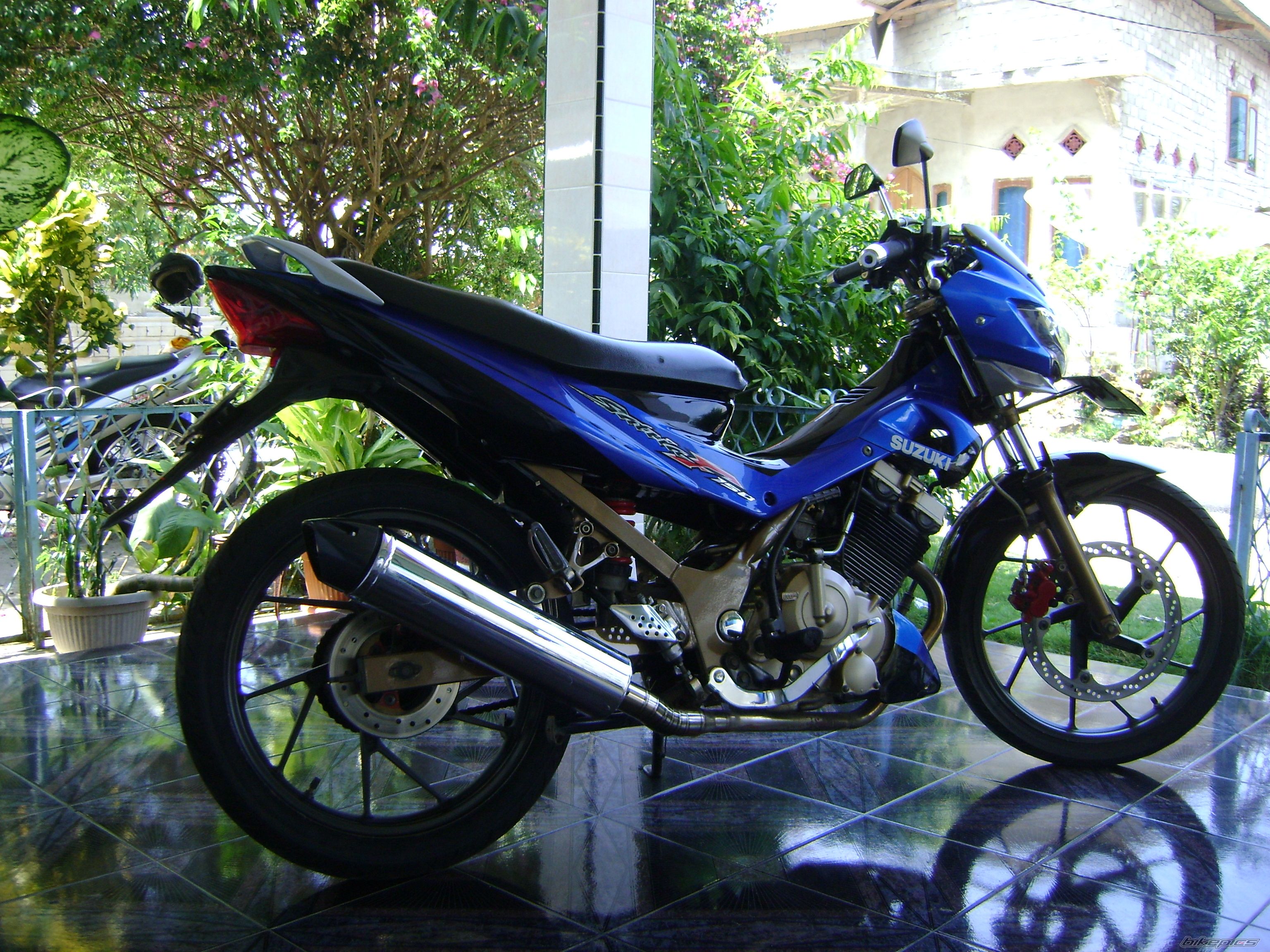 Photo 1823442
