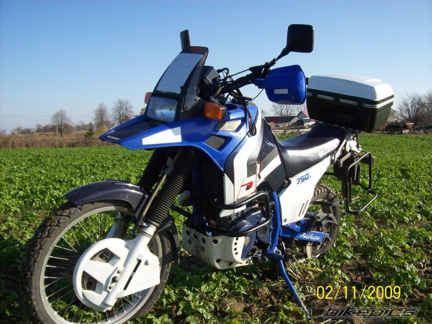 Photo 1823697