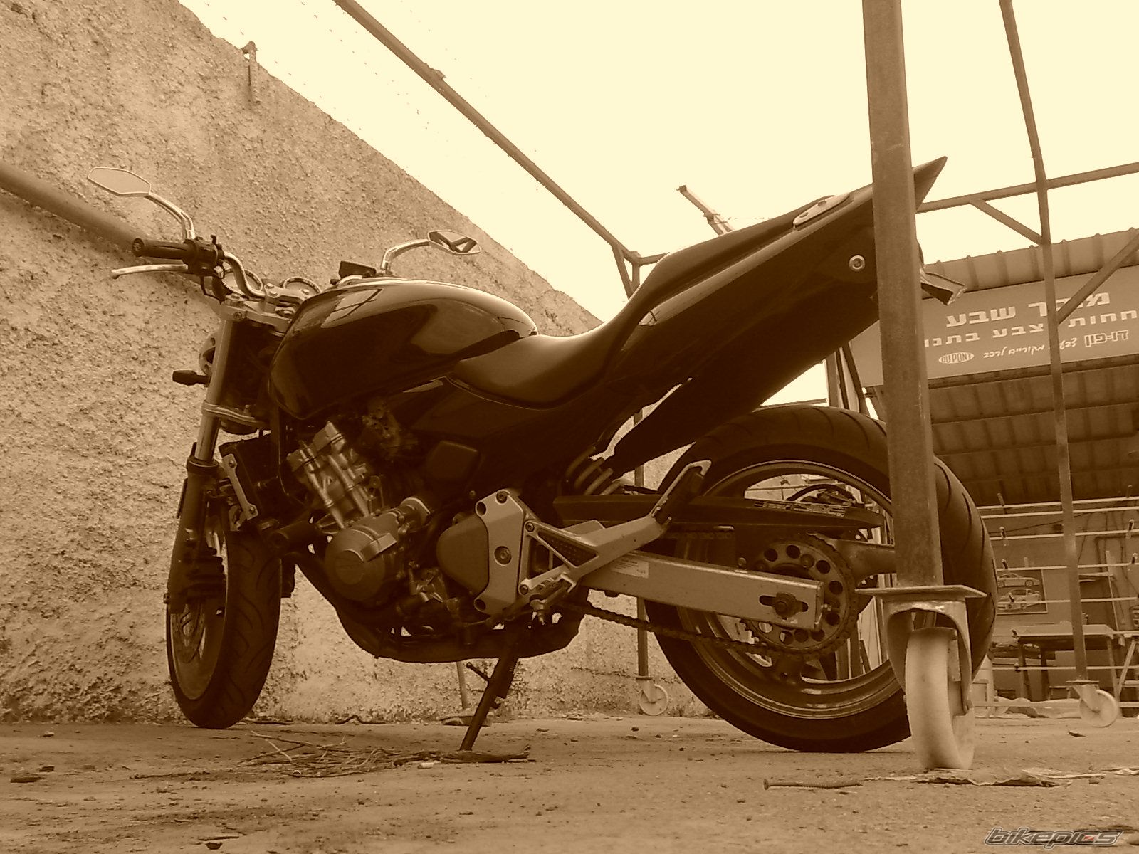Photo 1823745