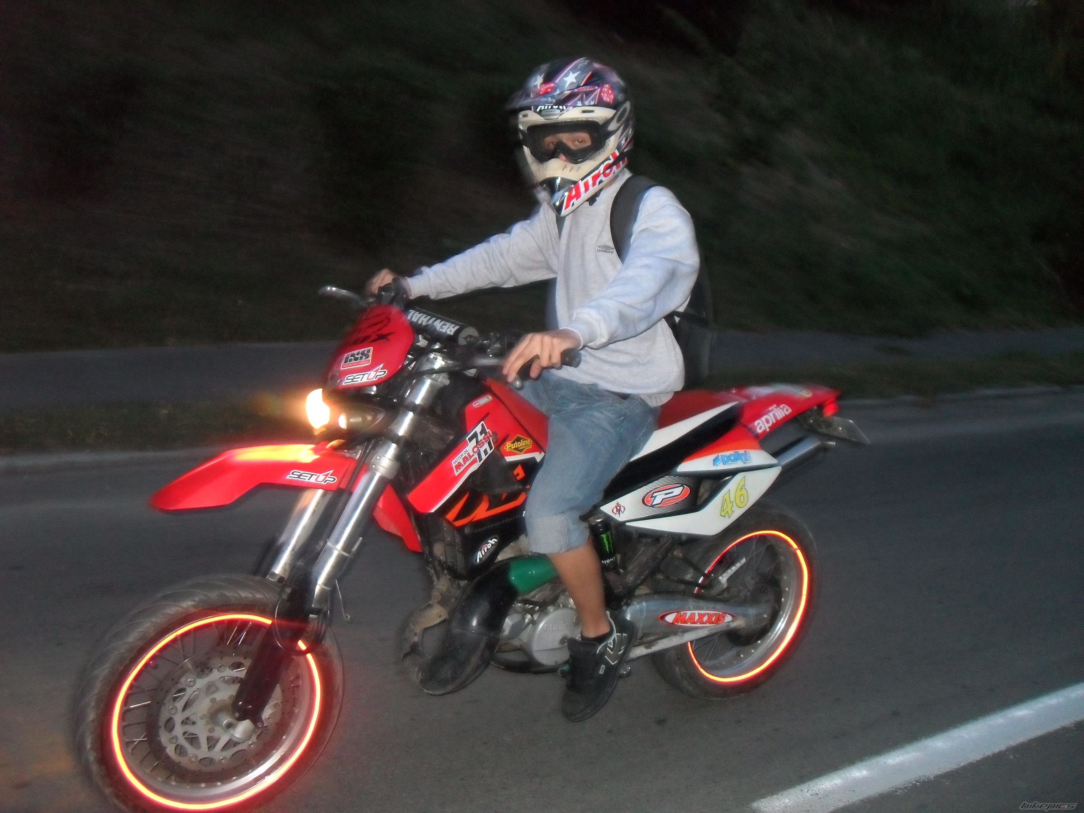 Photo 1823877