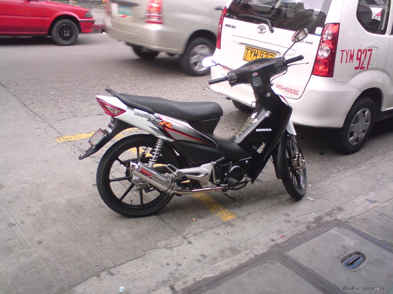 Photo 1824160
