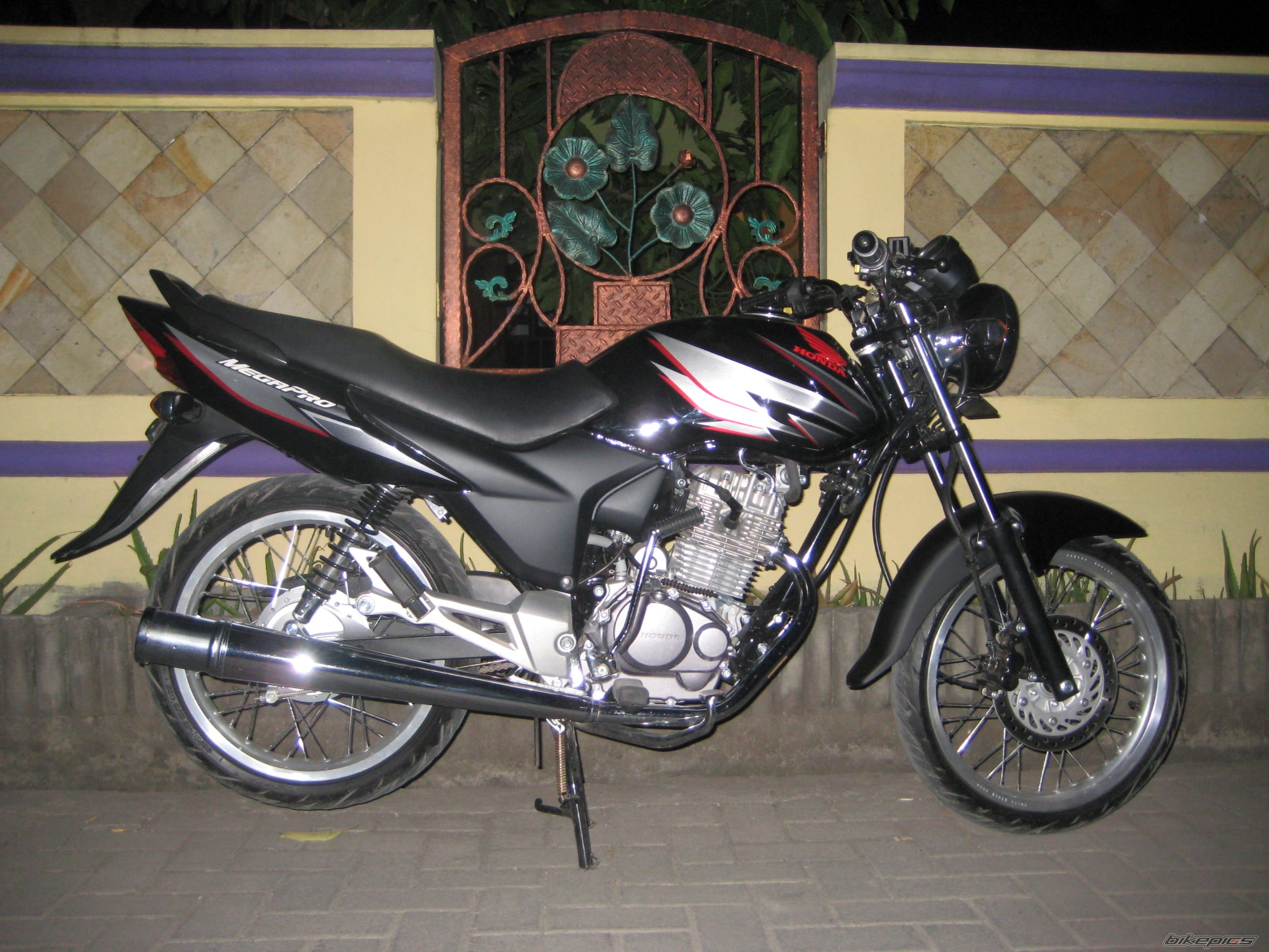 Photo 1824859