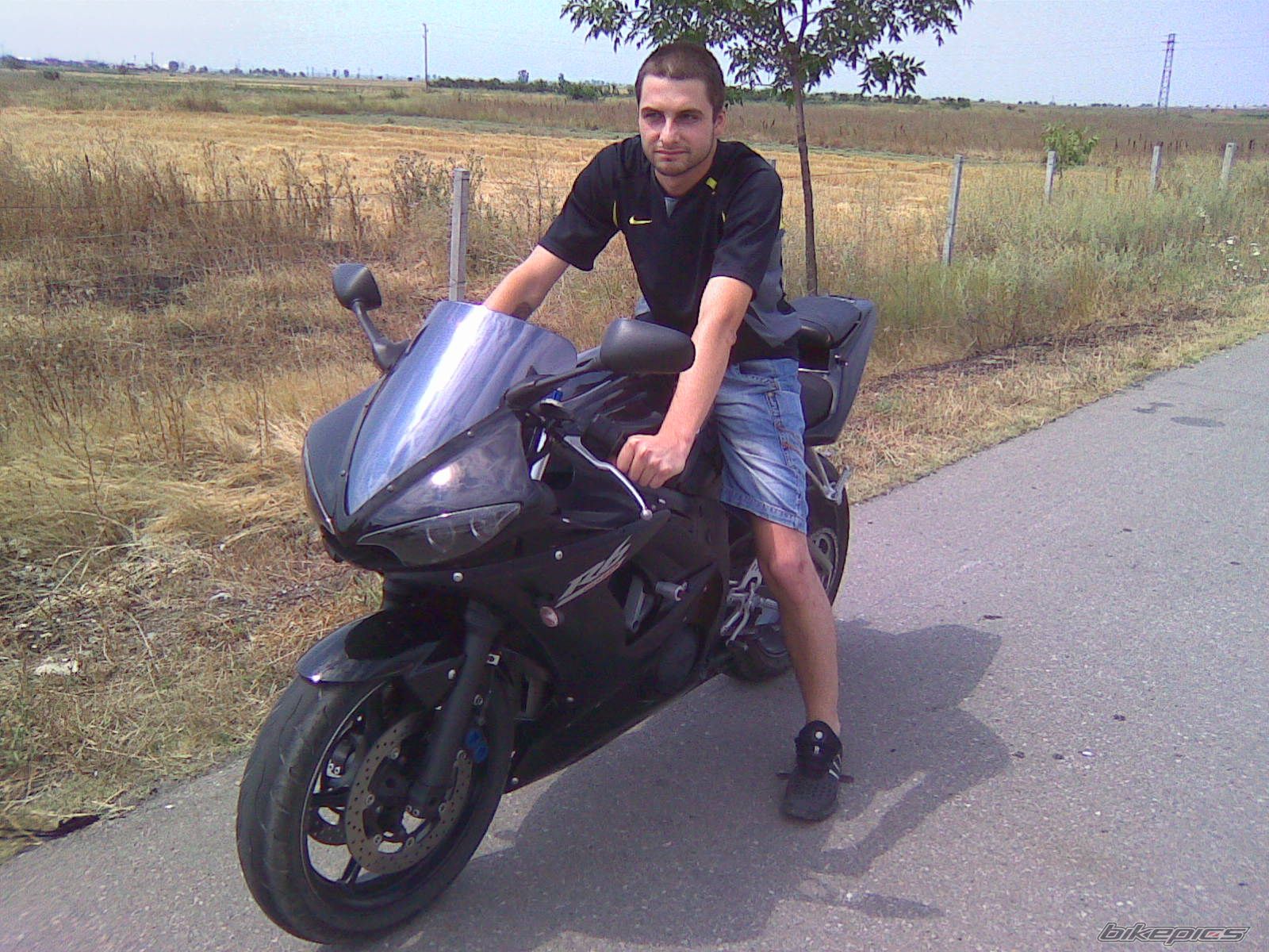 Bike Photo 1824935