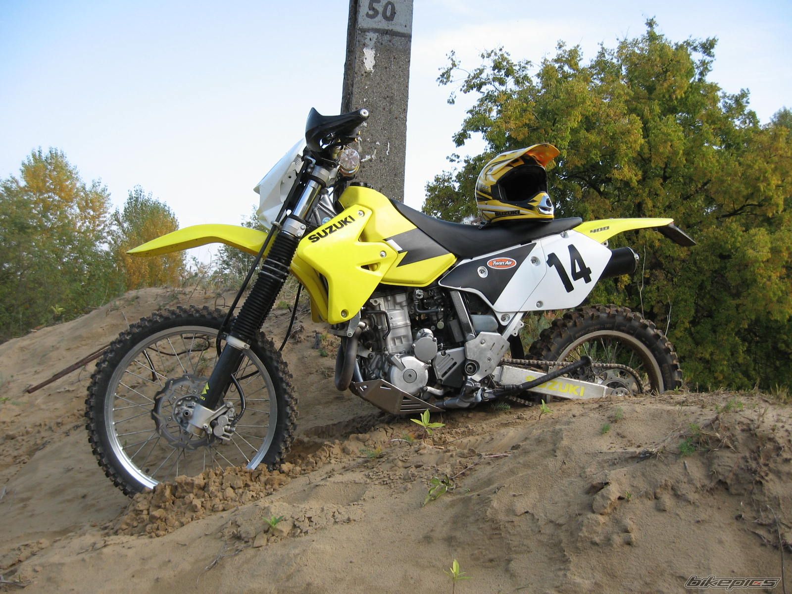 Photo 1825059
