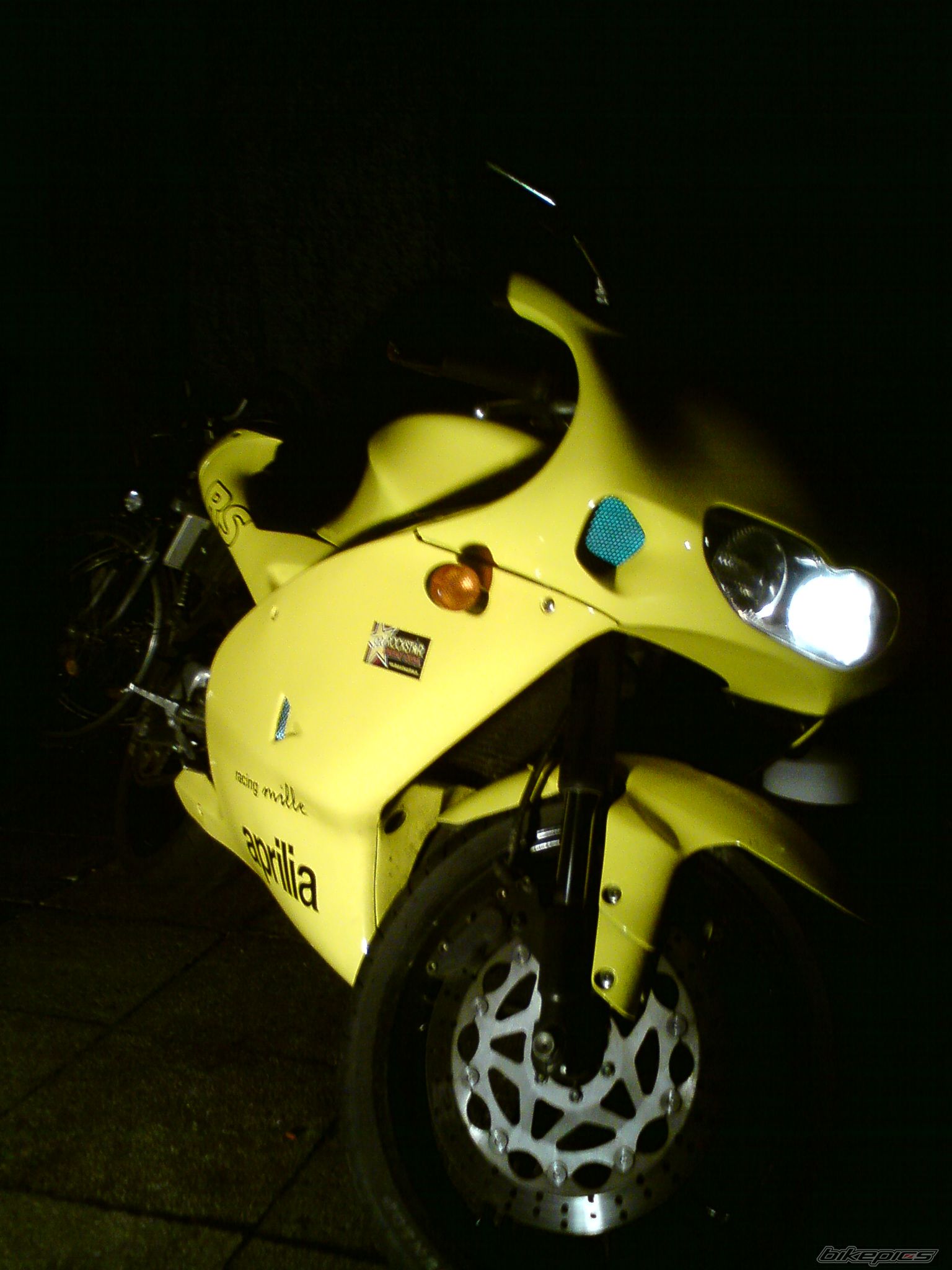 Photo 1825231