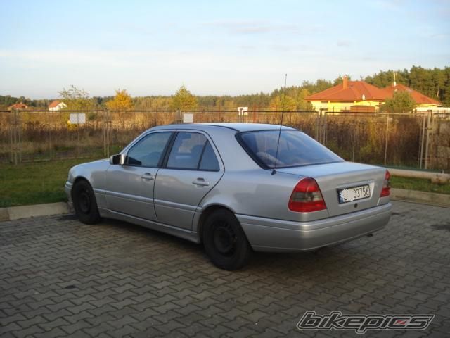 Photo 1825248