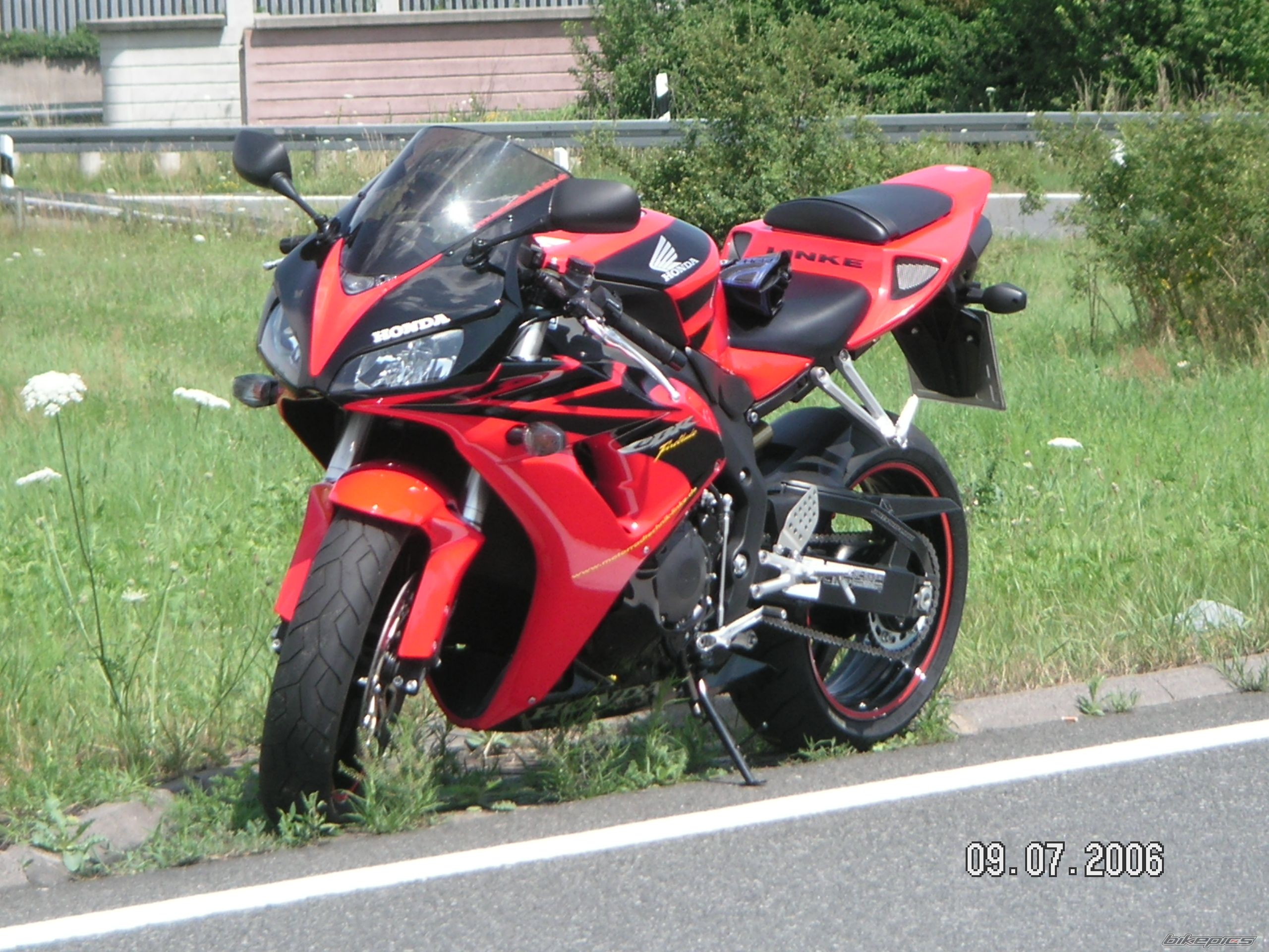 Photo 1825293
