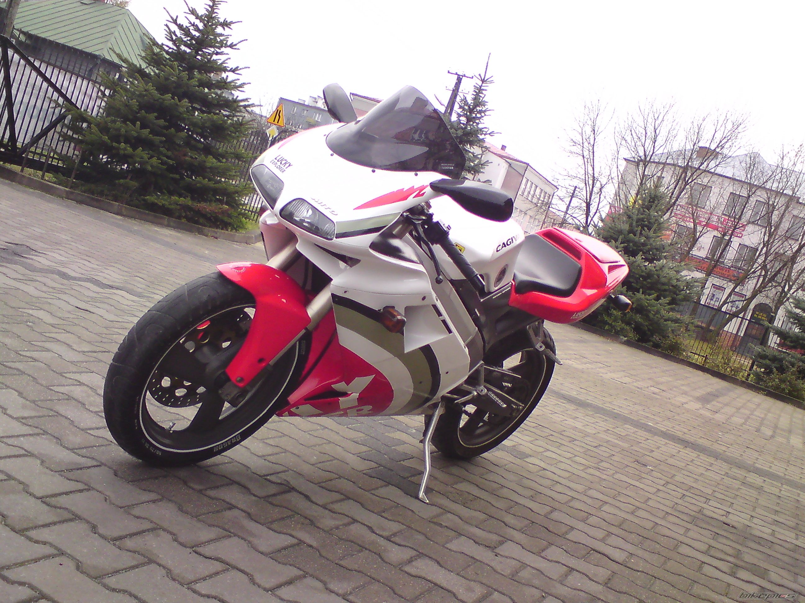 Photo 1825294