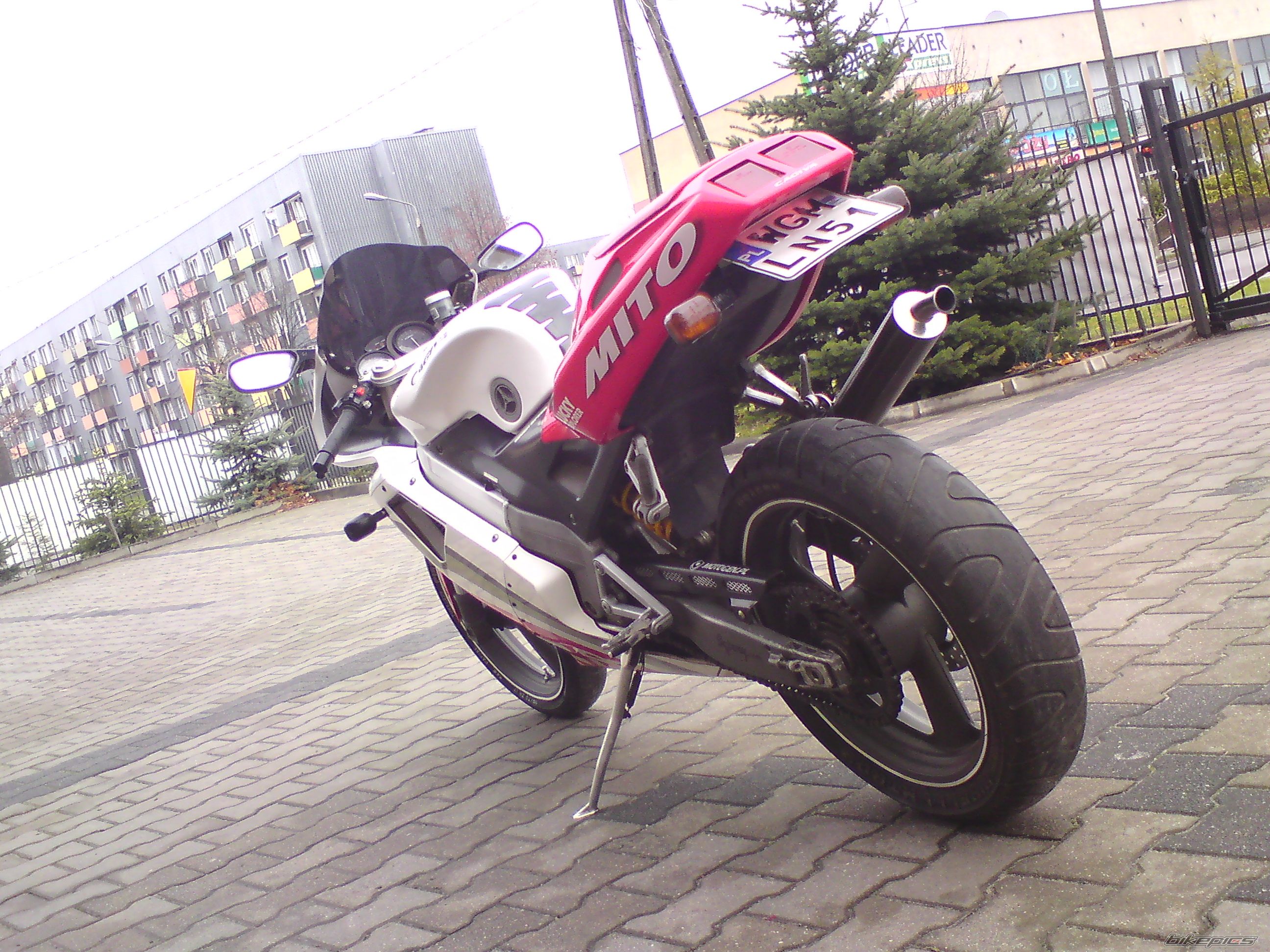 Photo 1825314