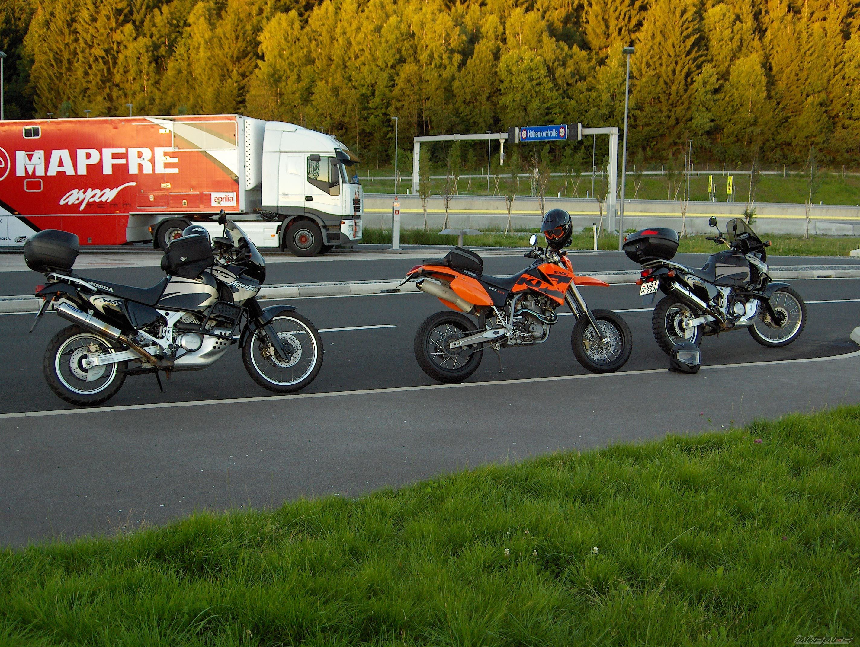Bike Photo 1825542