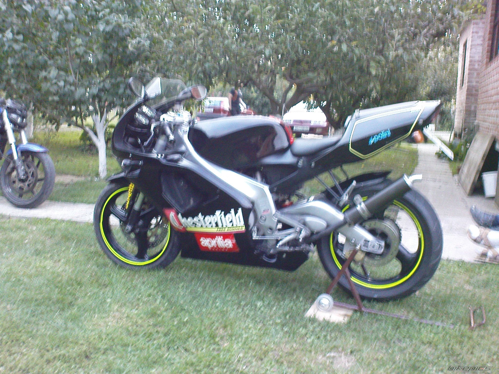 Photo 1825651