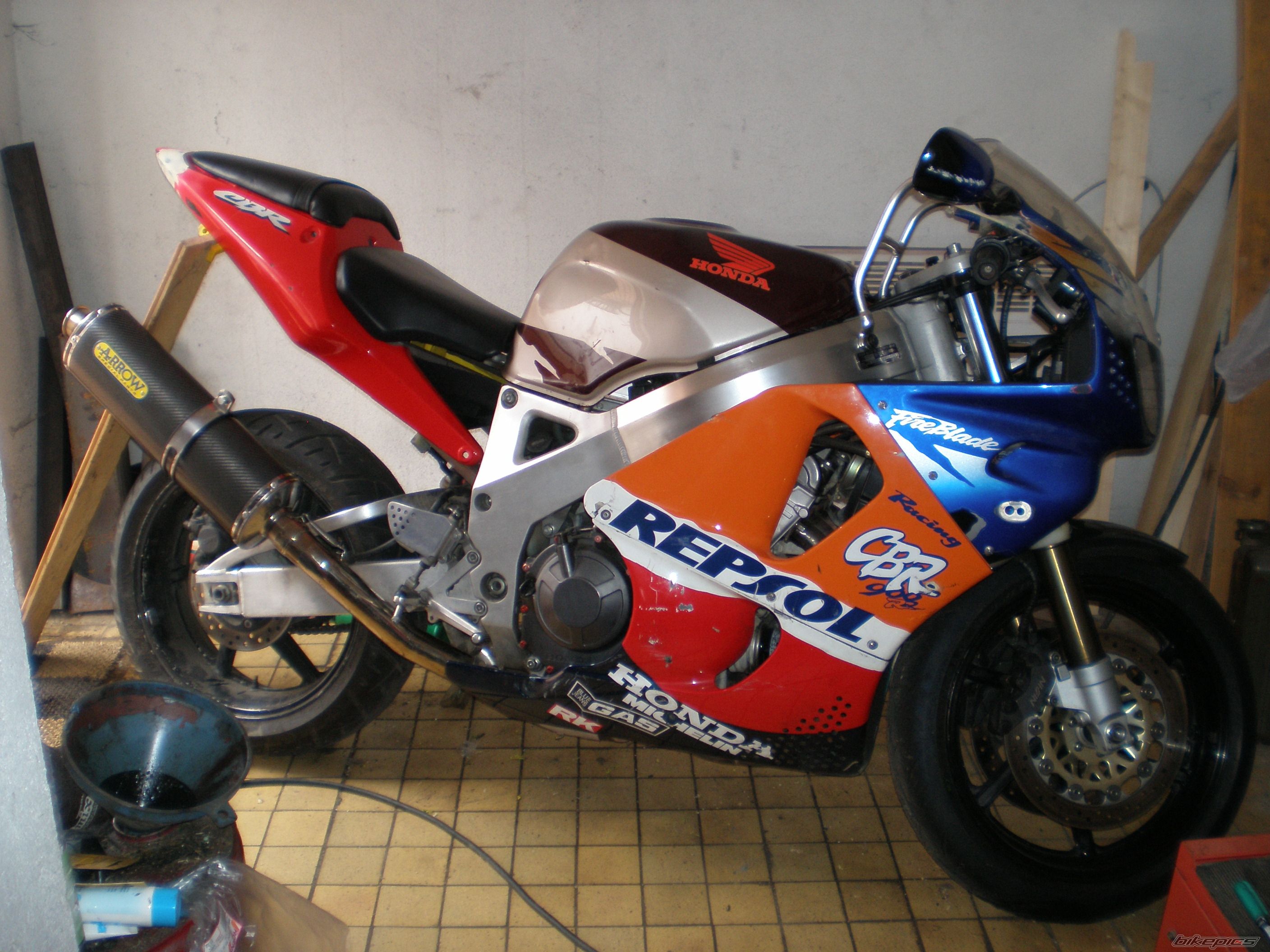 Photo 1825765