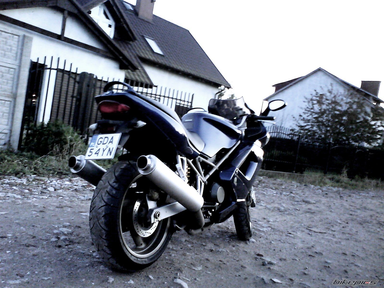 Photo 1825787