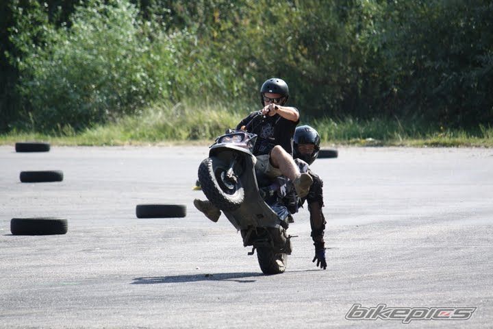 Photo 1825809