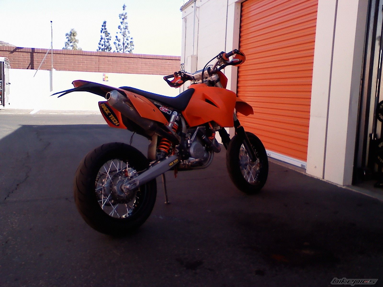 Bike Photo 1825825