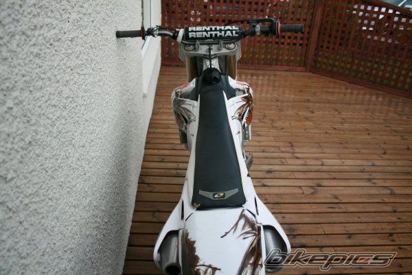 Photo 1825885