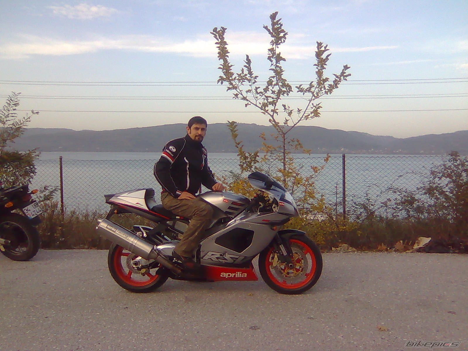 Bike Photo 1826016