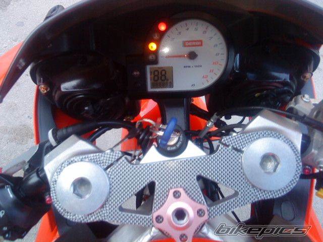 Photo 1826628