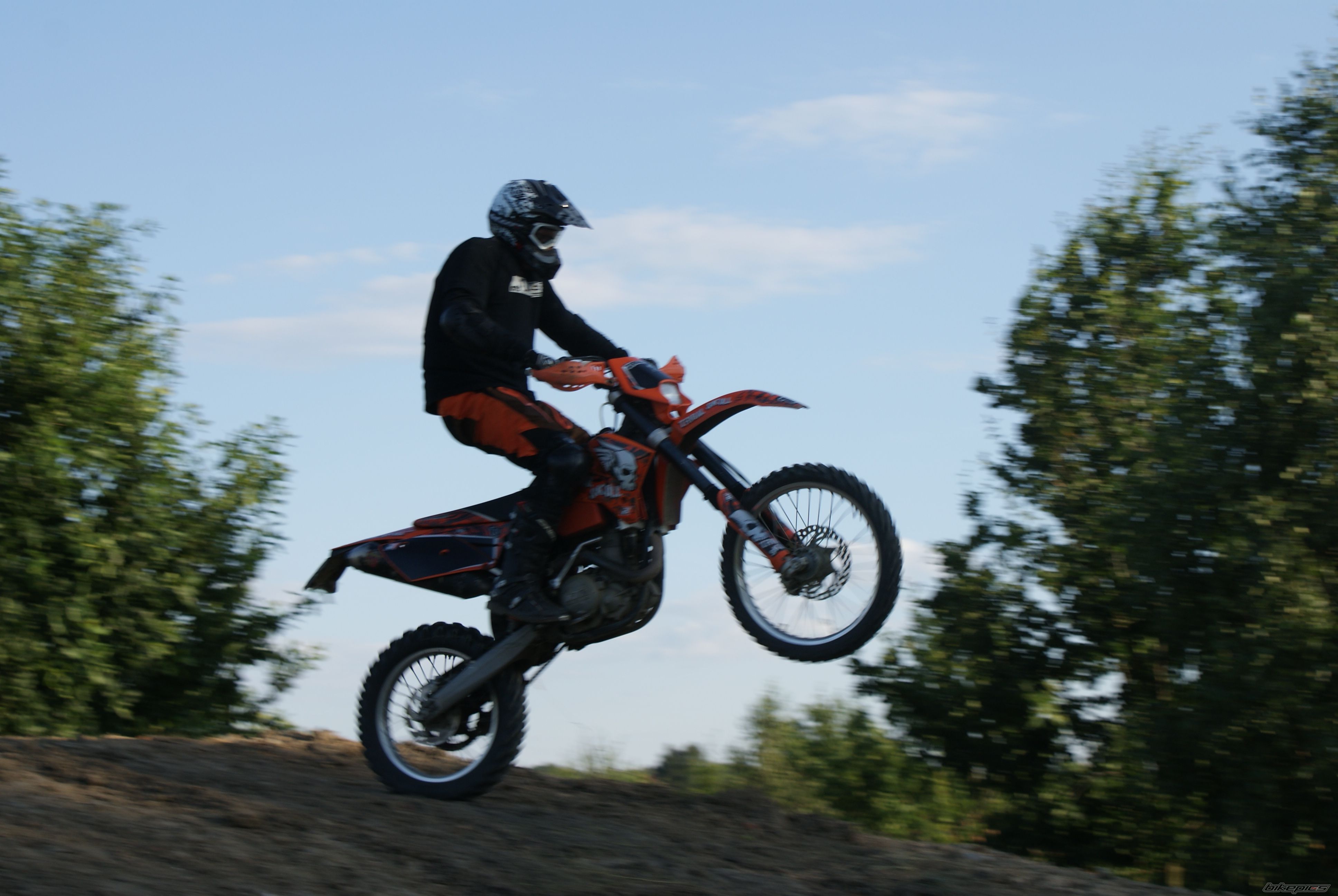 Photo 1826933