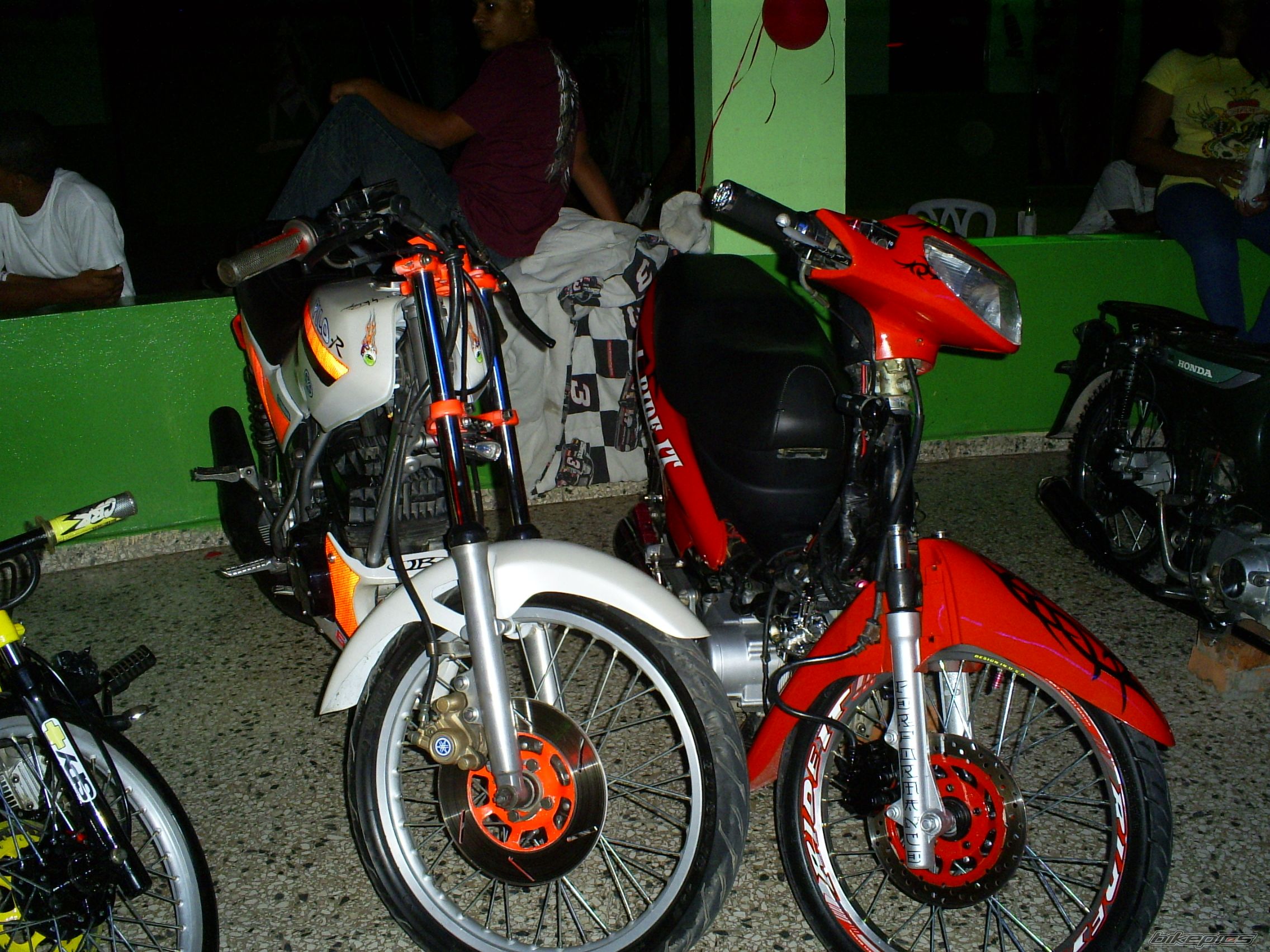 Photo 1827699