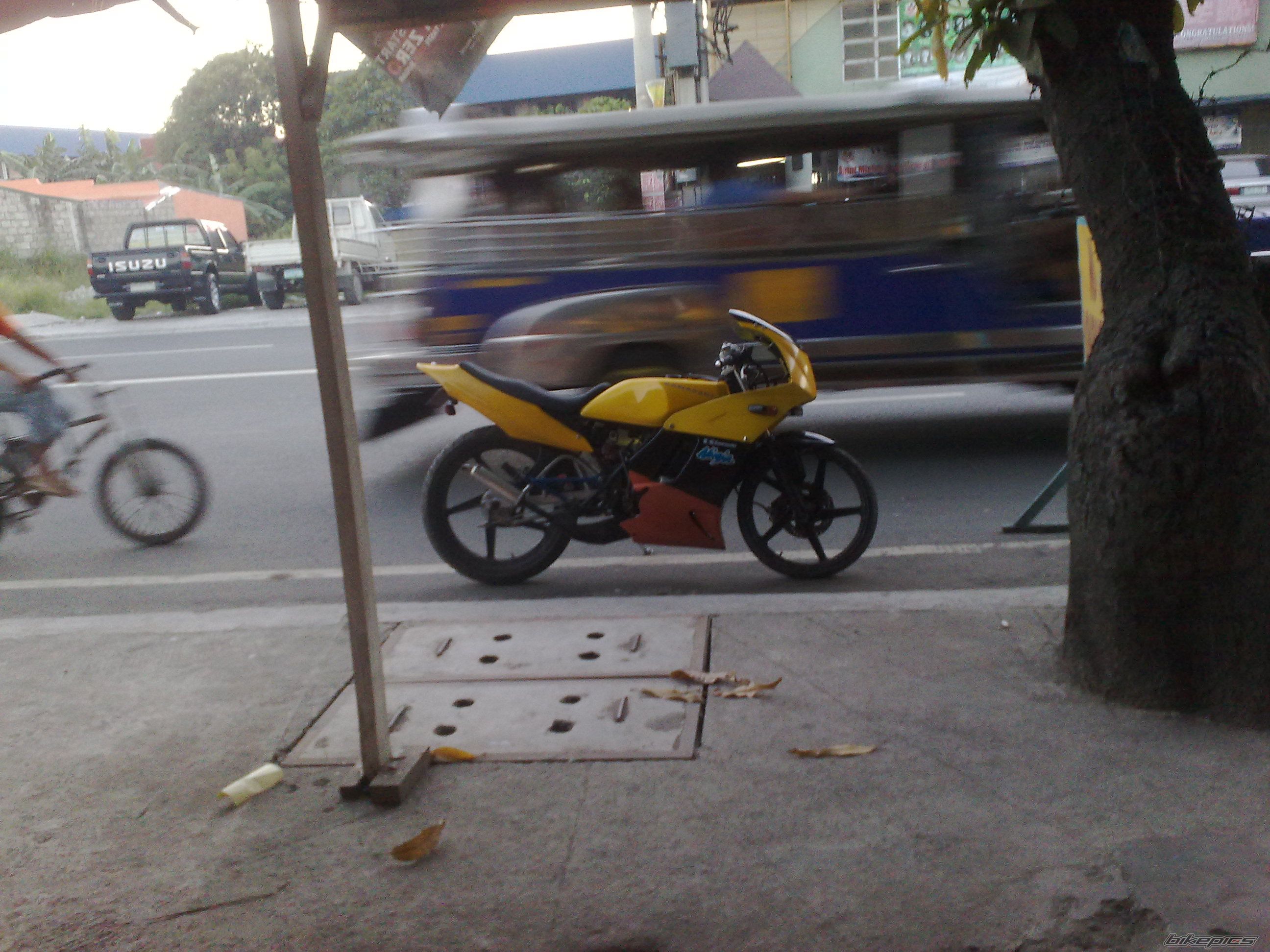 Photo 1828275