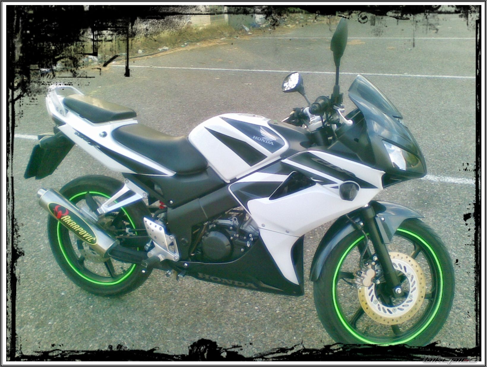 Photo 1828343