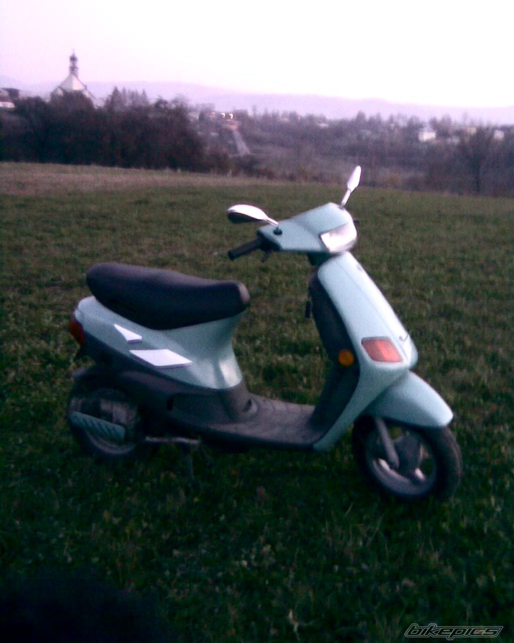 Photo 1828351