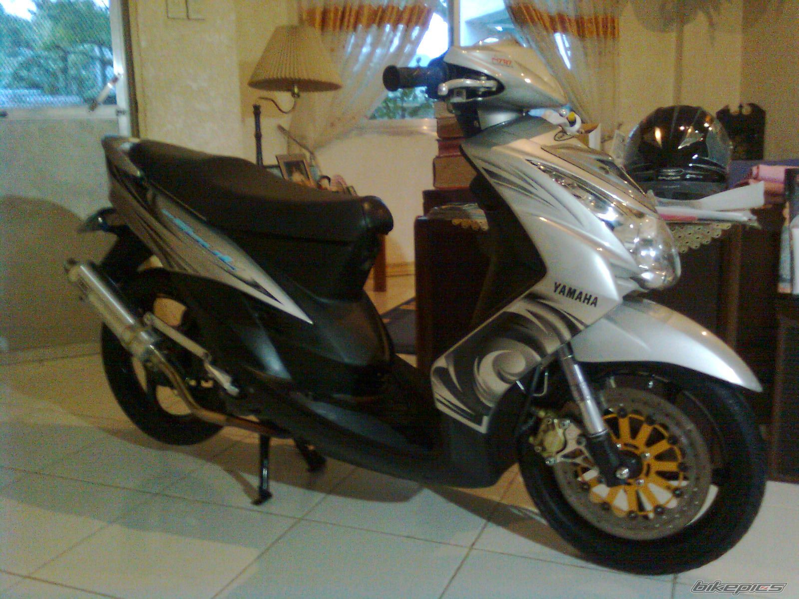 Photo 1828373