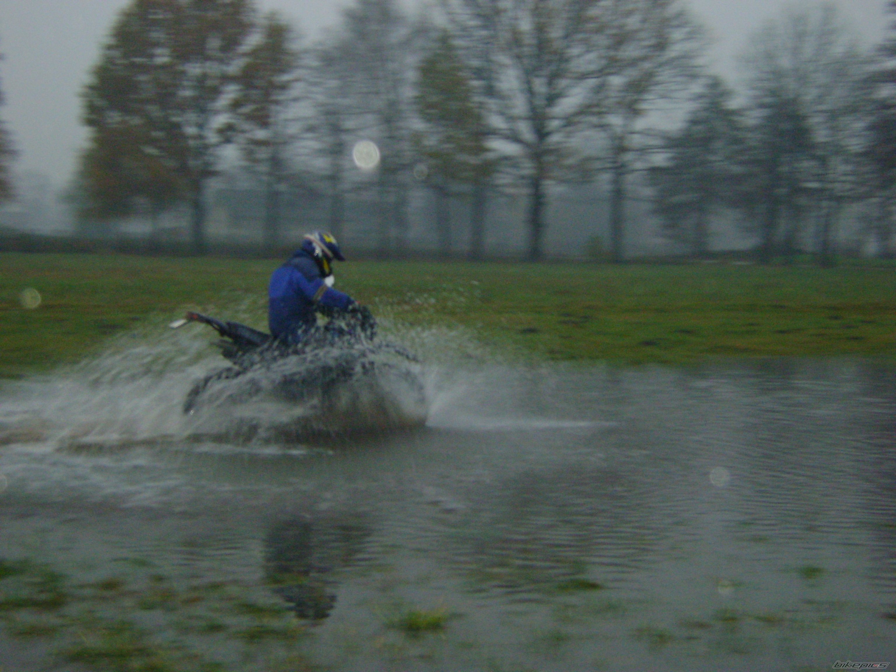 Bike Photo 1828435